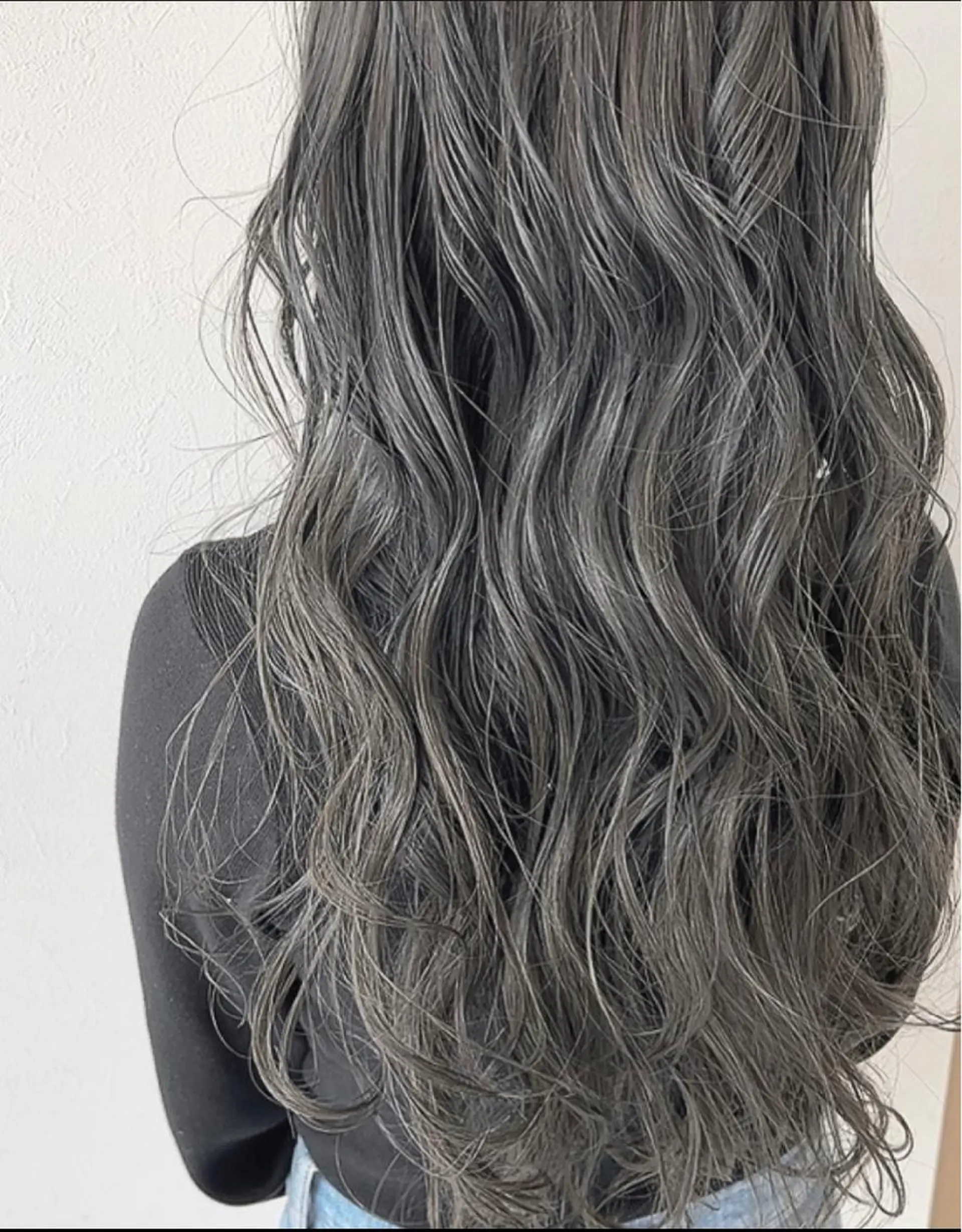 セミロング カラー KANA 駐車場ありお子様歓迎のマツエク・マツパデザイン