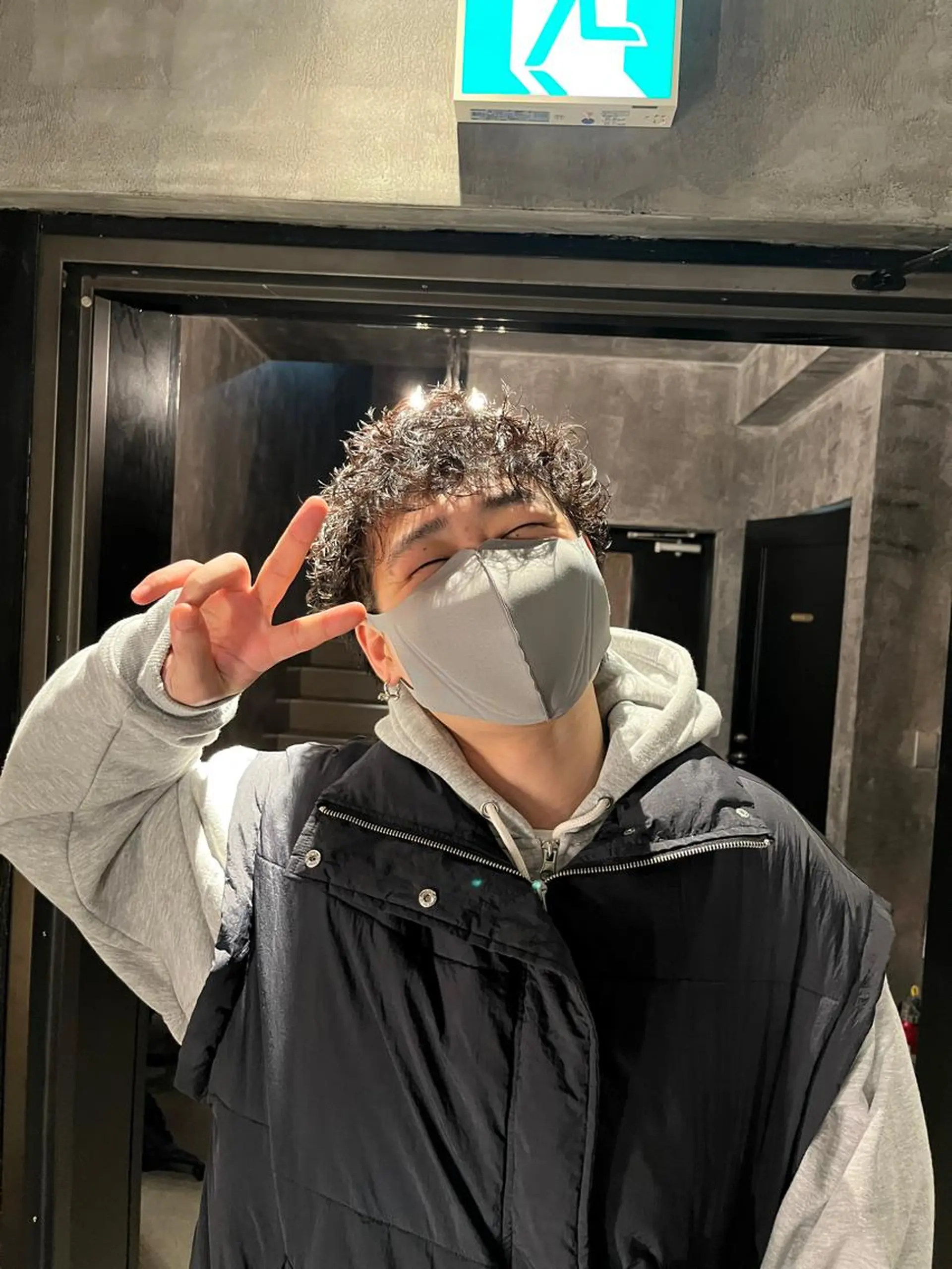 パーマ メンズ カット ヘアセット 🫧透明感カラー🫧 SHINSEIのヘアスタイル