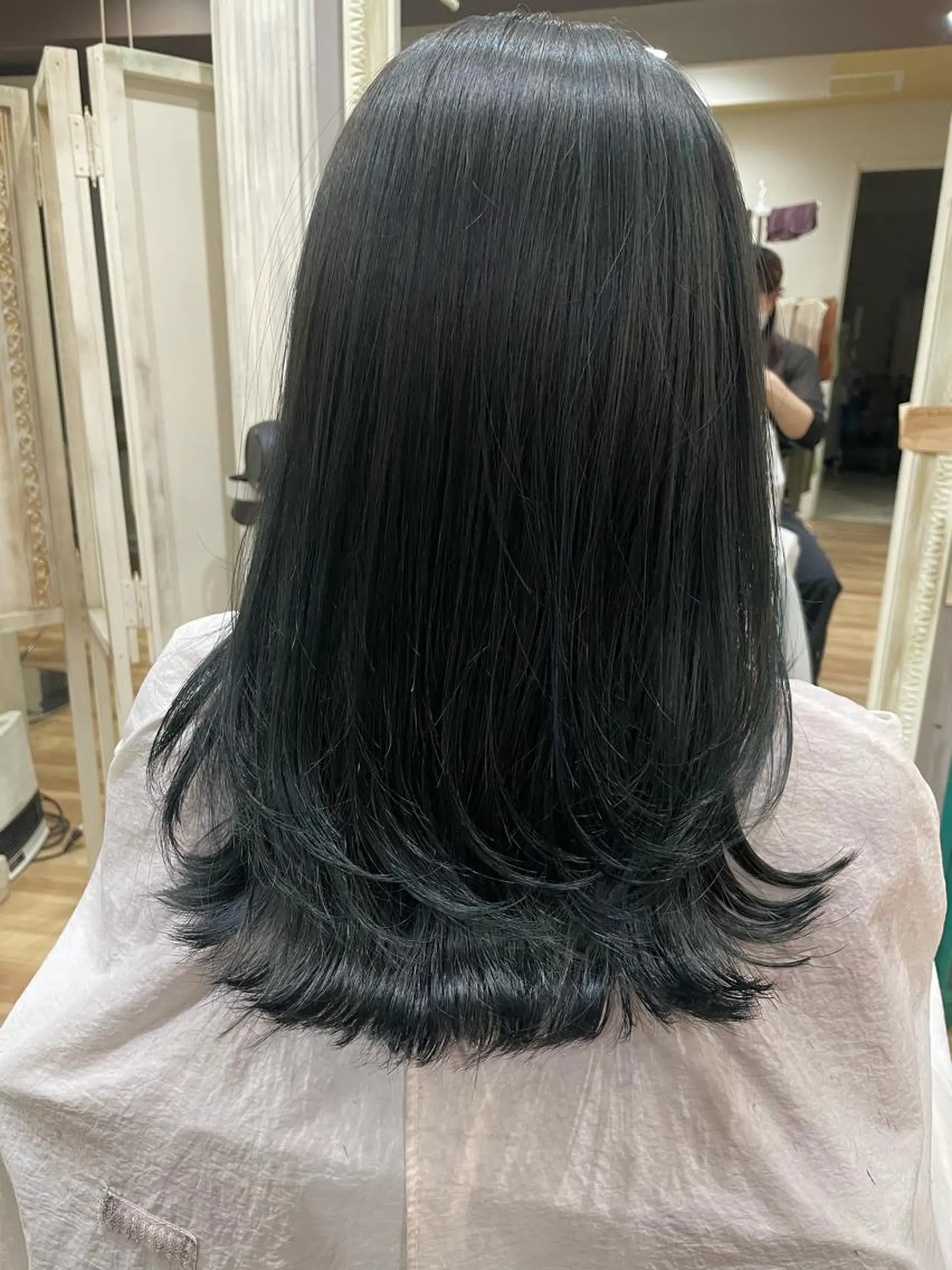 ミディアム ら んのヘアスタイル