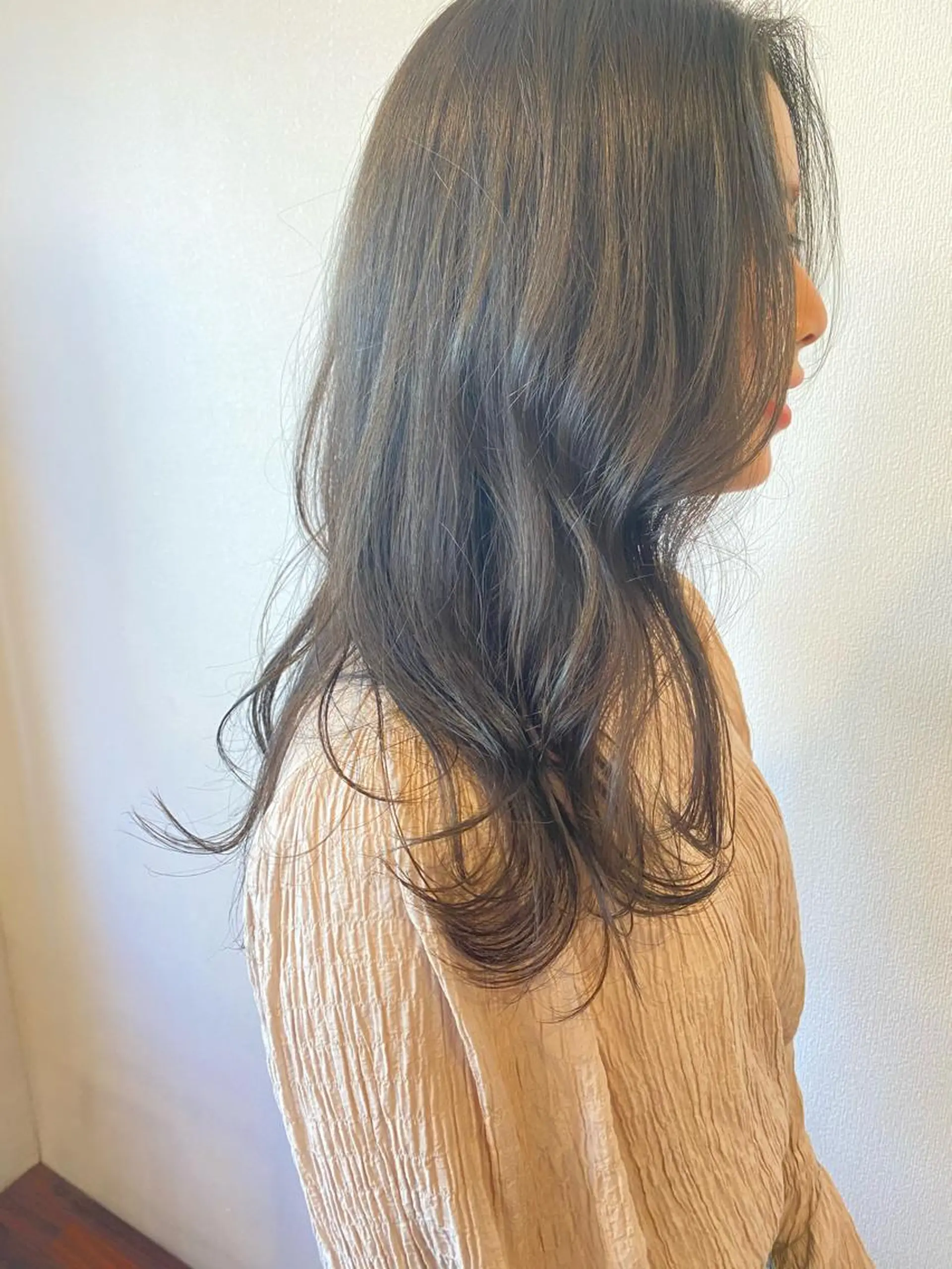 ロング カラー アッシュ 透明感カラー ダメージレスサロン✨ kayo🌱のヘアスタイル