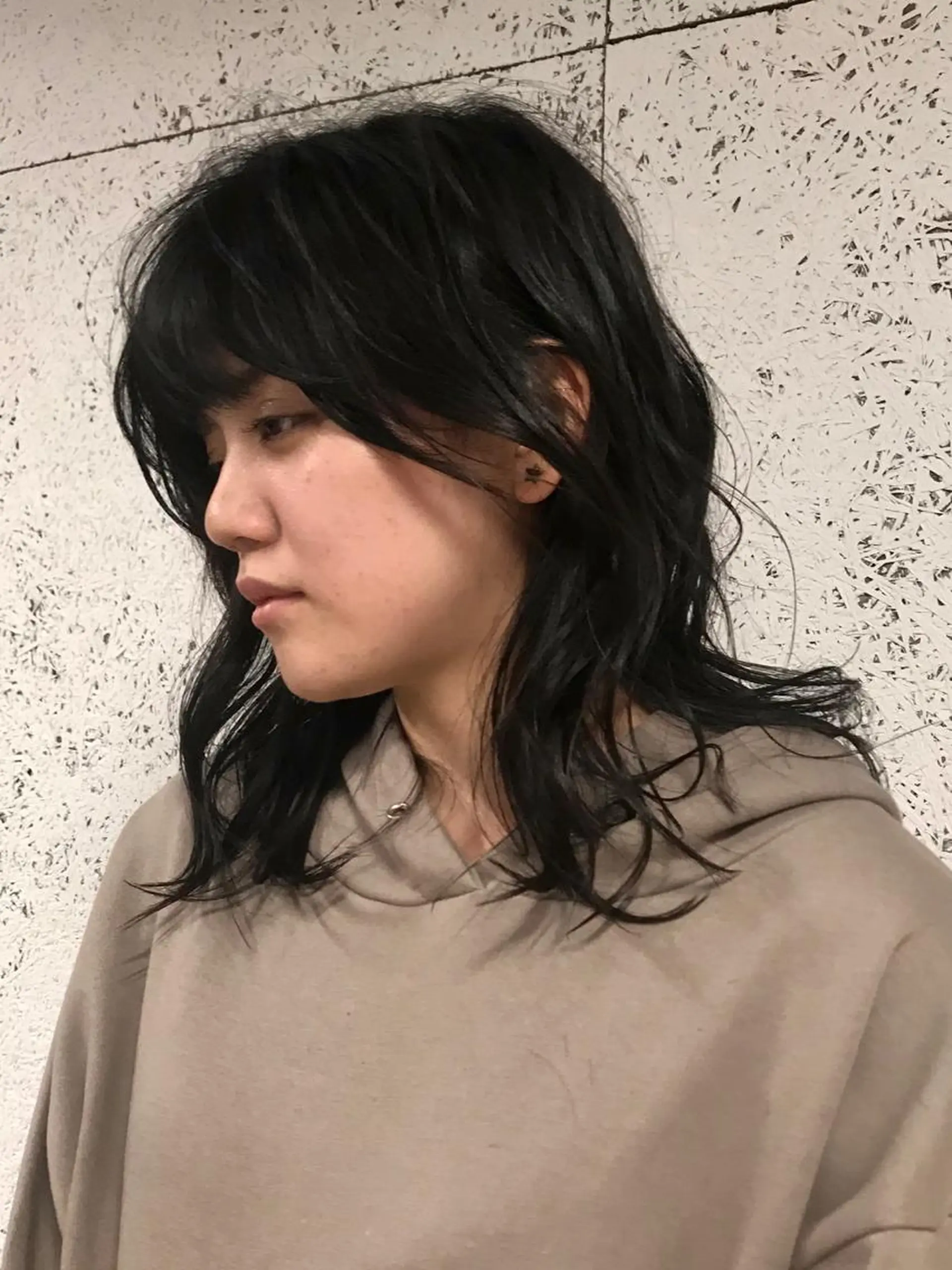 セミロング KOOKI スティードトーキョーのヘアスタイル