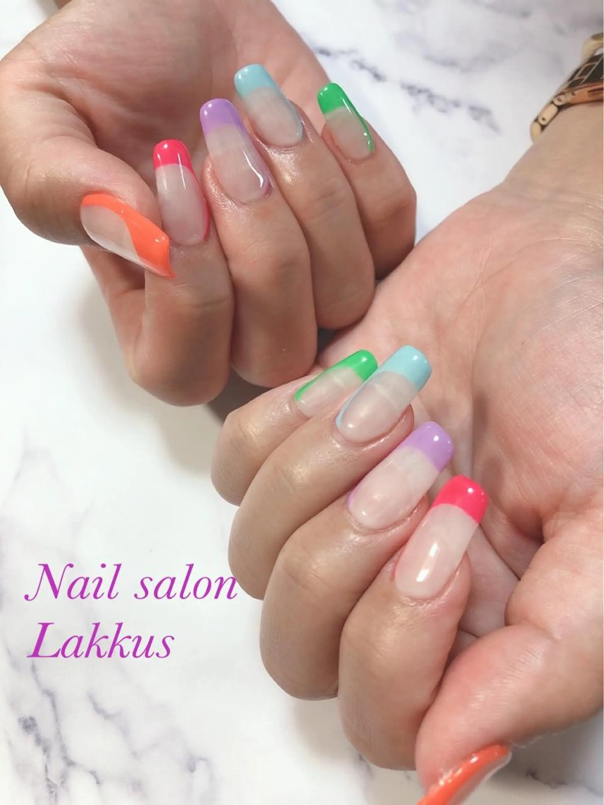 ネイル Lakkus T－CHIのネイルデザイン