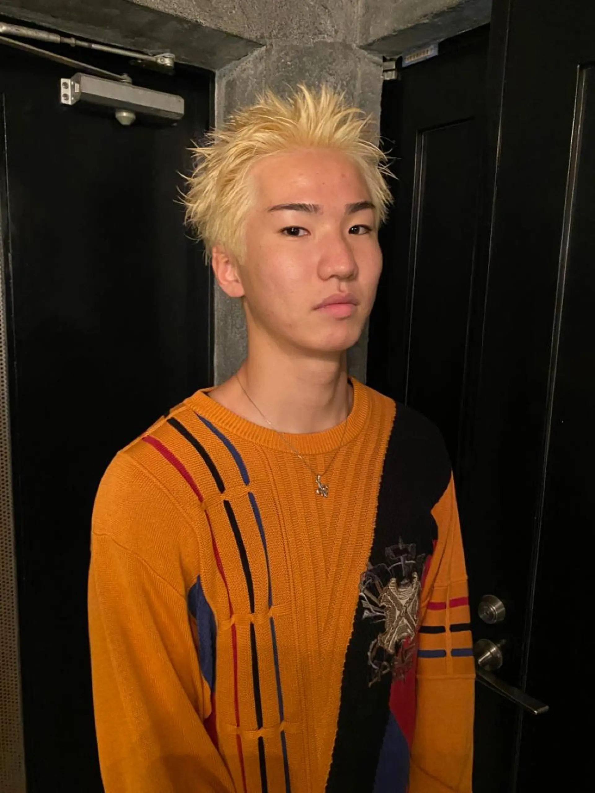 ショート メンズ メンズハイトーン スパイキーショート ショートヘア カット トリートメント メンズヘア/パーマ/ SHOUTOのヘアスタイル