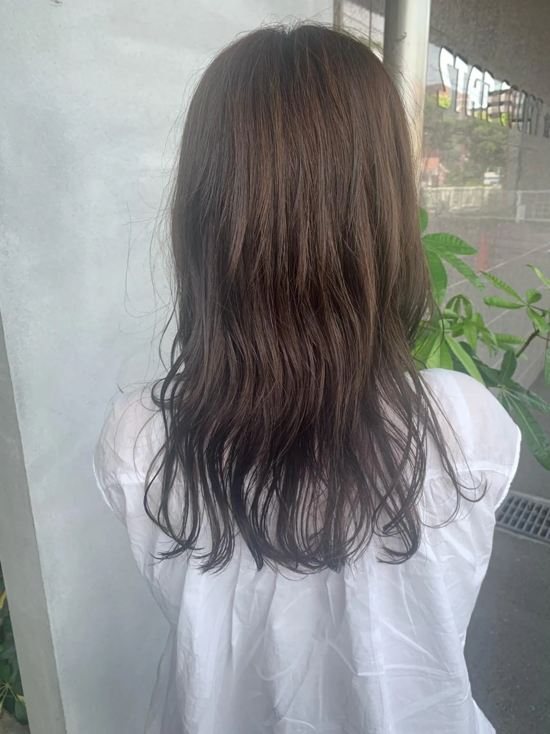 カラー mu ku.のヘアスタイル