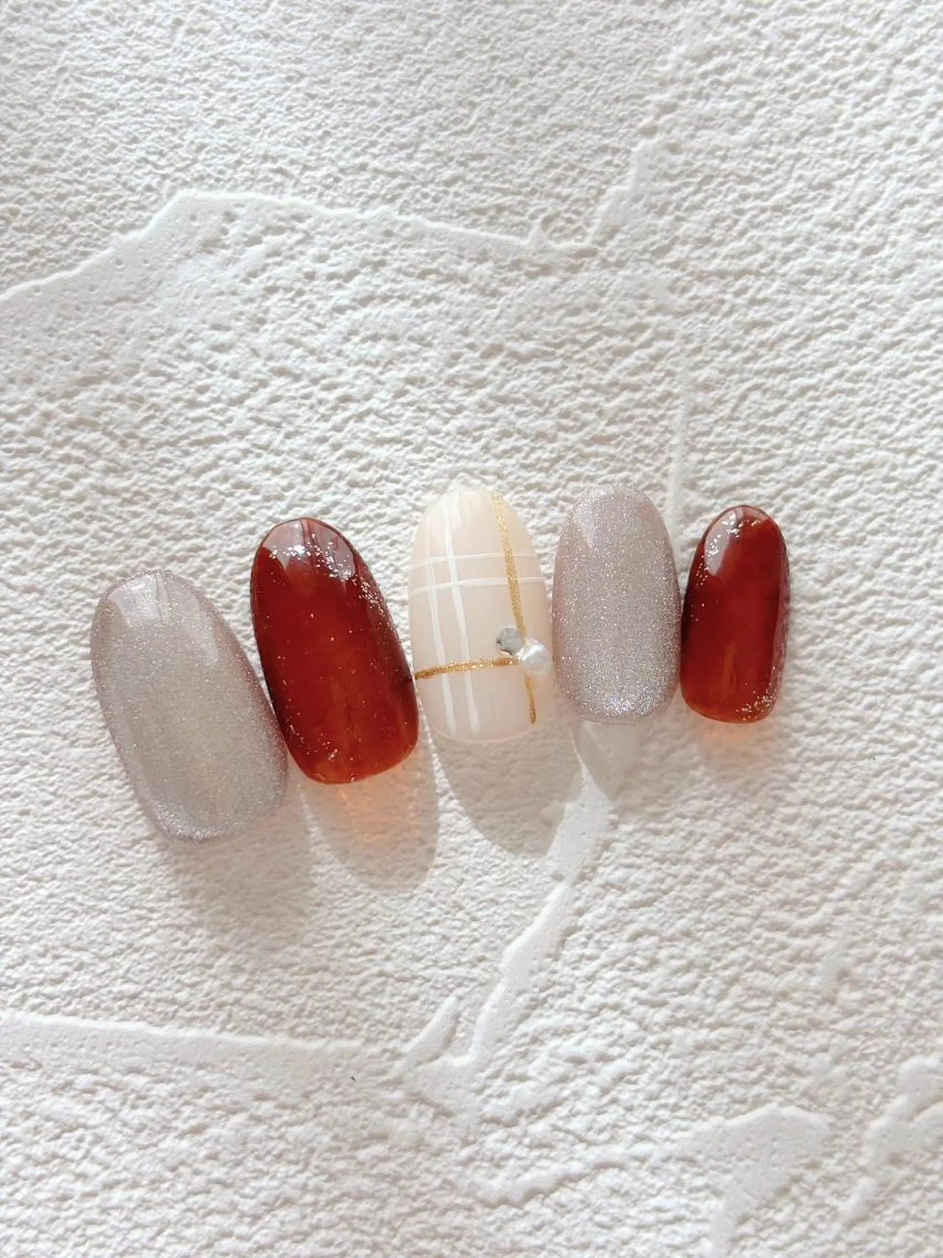 ネイル Reline まつげ、ネイルのマツエク・マツパデザイン