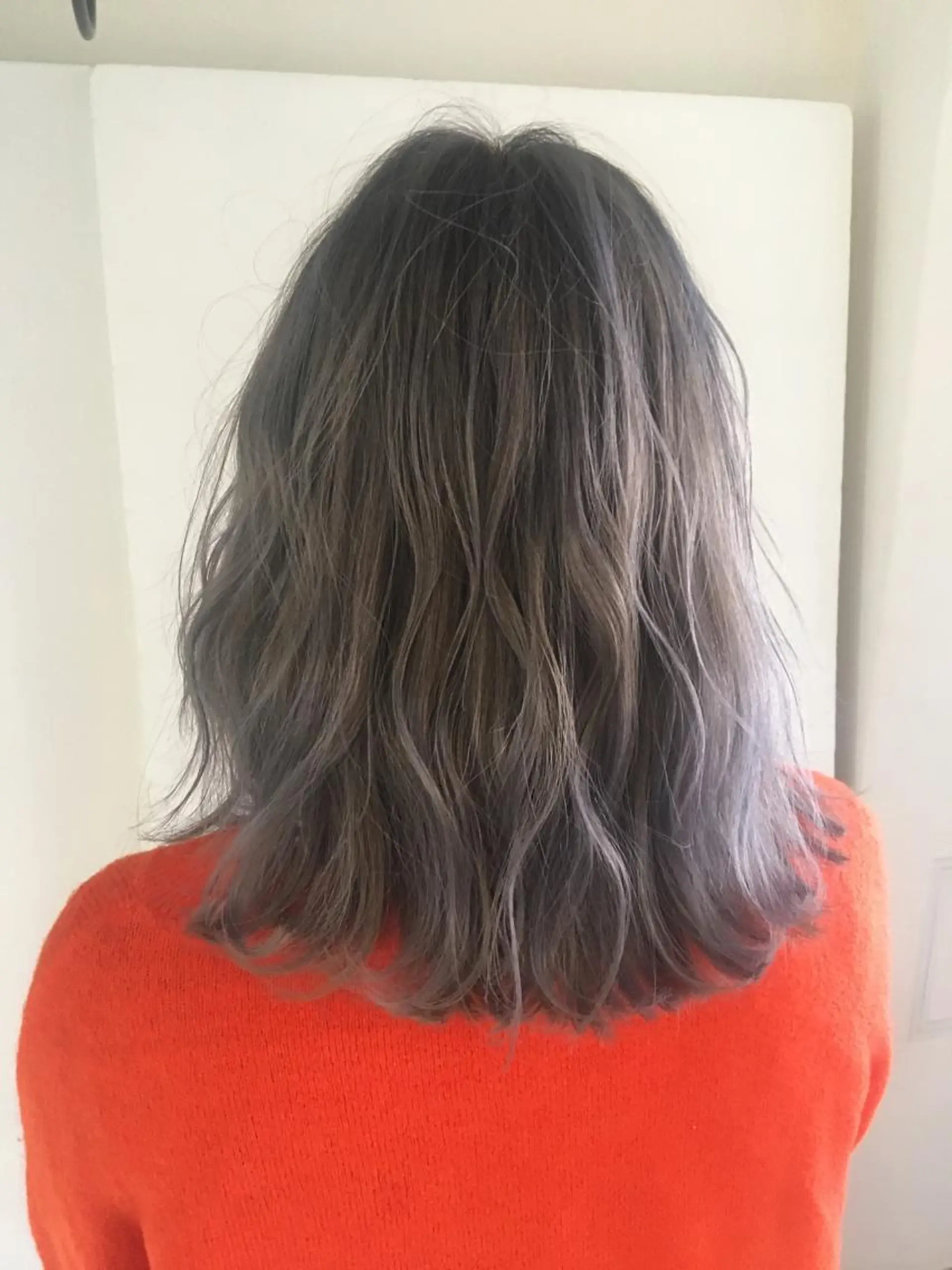 ミディアム 渡辺 健太のヘアスタイル