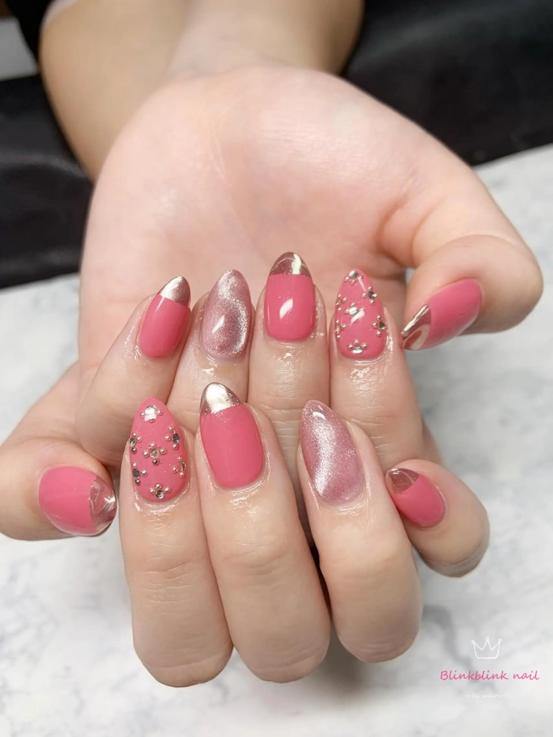ミディアム ネイル Style Nailのネイルデザイン