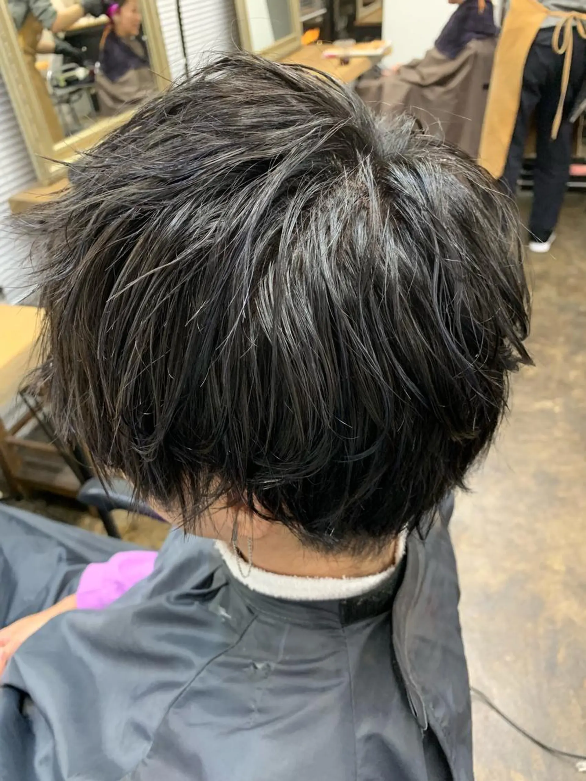 ショート カラー メンズ メンズハイライト アッシュ 透明感カラー ハイライトカラー ハイライト warme所属・メンズパーマ メンズ特化ryoのヘアスタイル