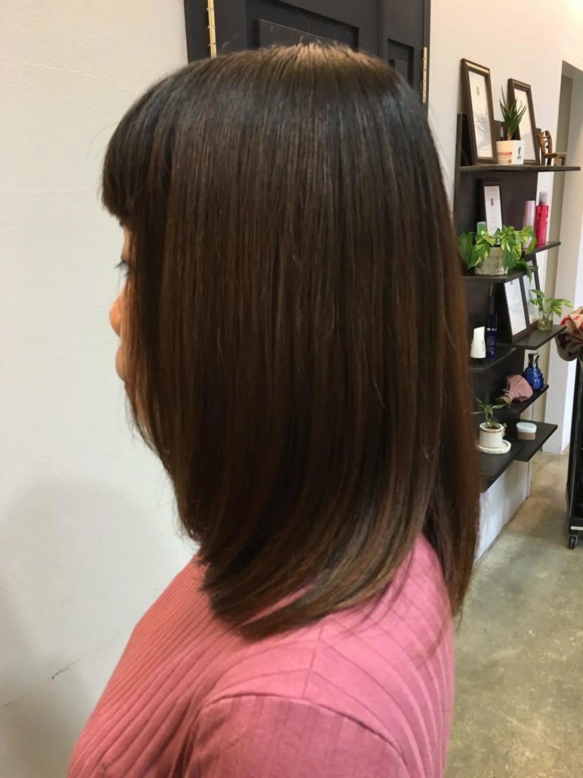 ミディアム カラー mu ku.のヘアスタイル