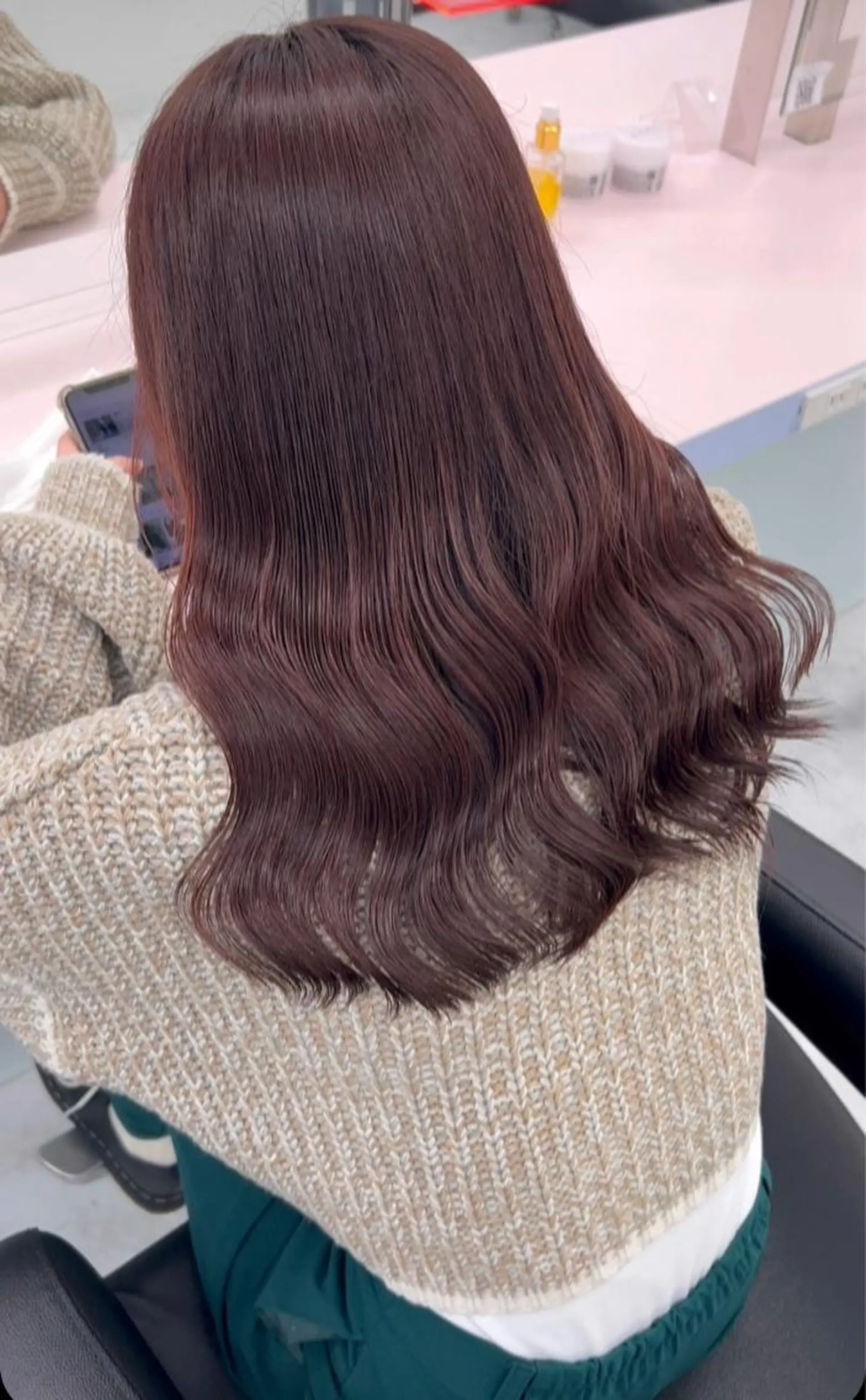 ミディアム カラー ヘアアレンジ ブリーチ ブリーチなしカラー ピンクカラー ヘアカラー ブリーチなしの達人 🌈KAITOのヘアスタイル