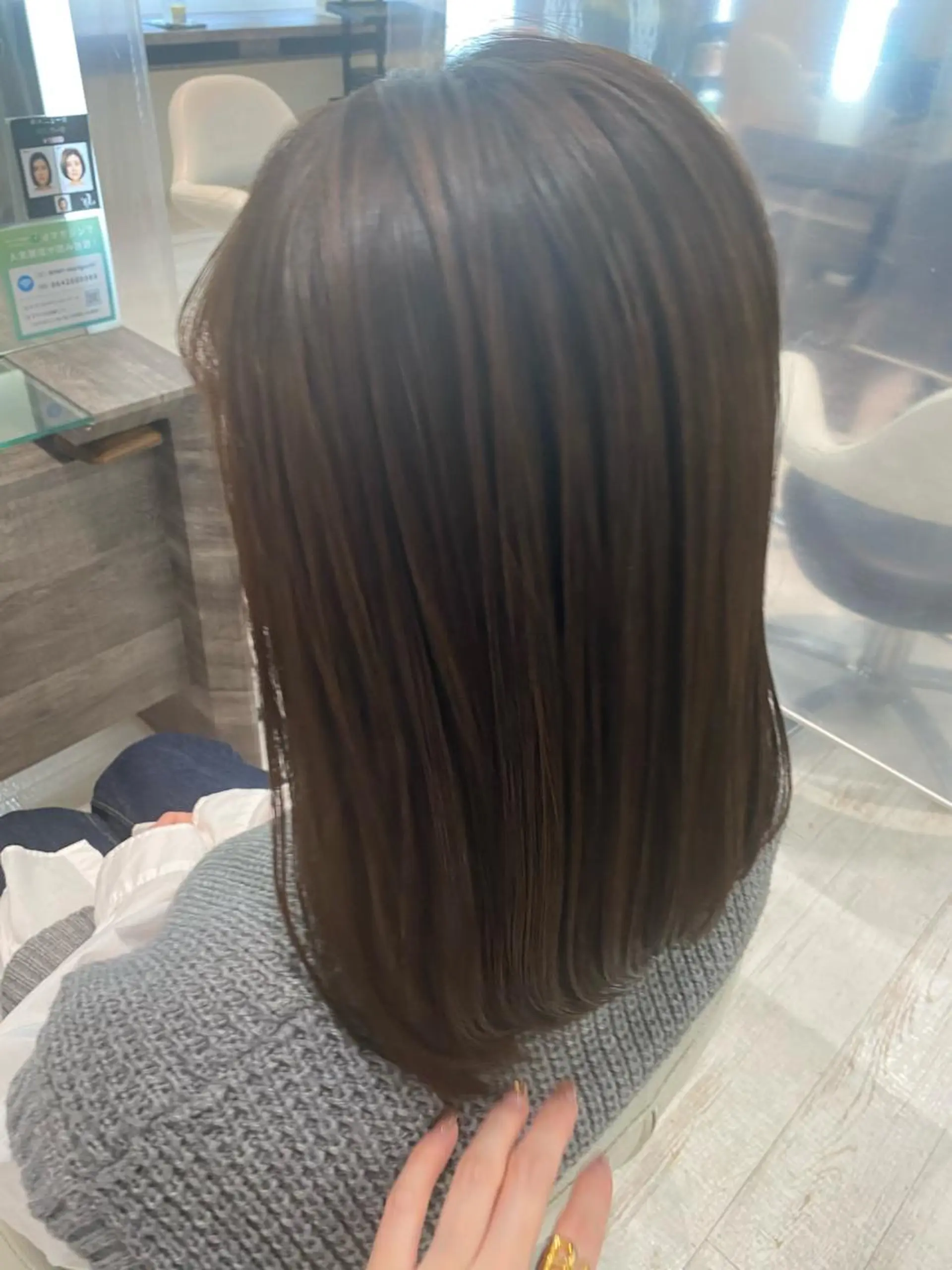 ロング カラー ベージュカラー オリーブベージュ 小顔レイヤー/ ベージュ🤍Rieのヘアスタイル