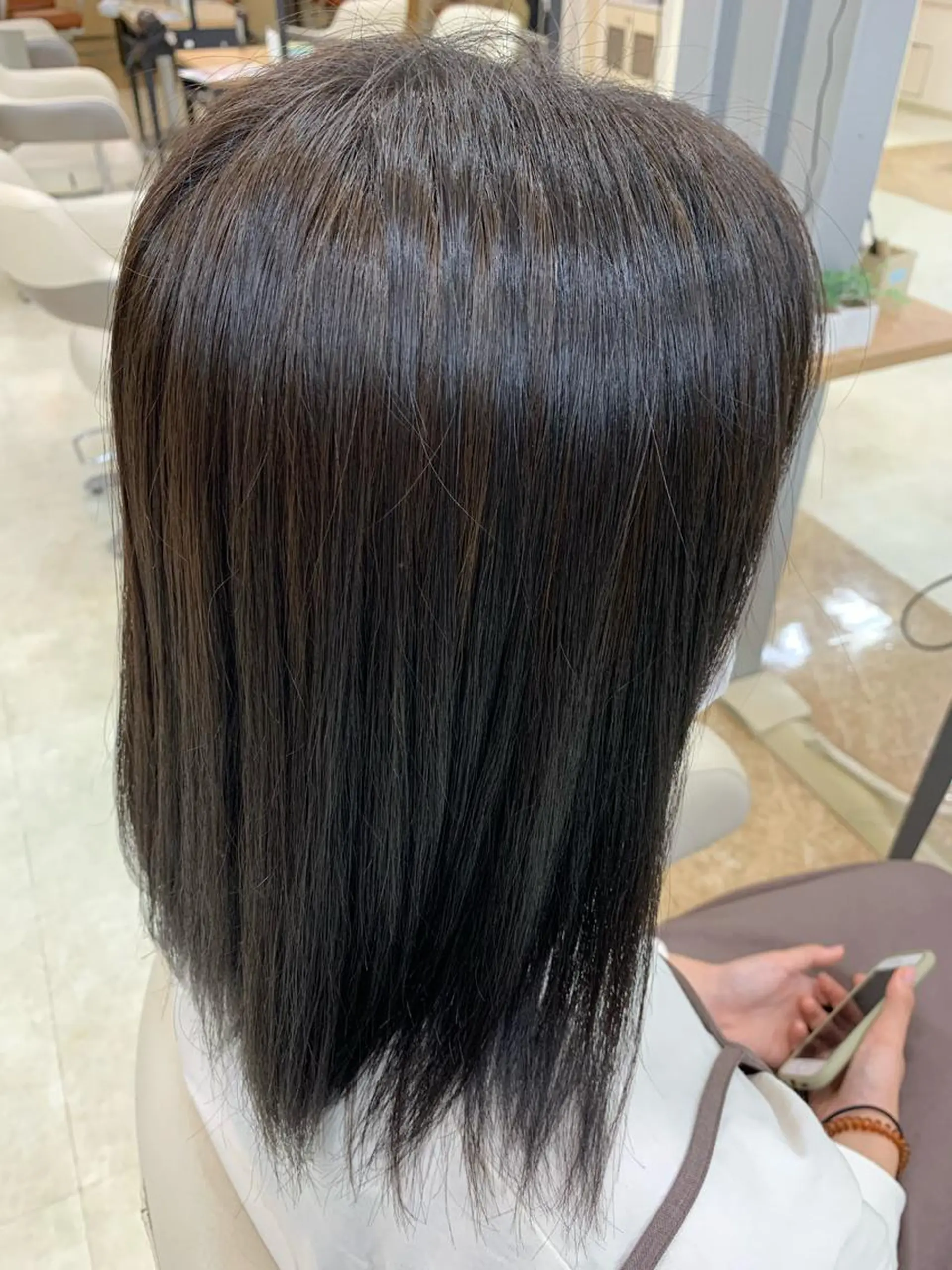 カラー 柴田 結衣のヘアスタイル