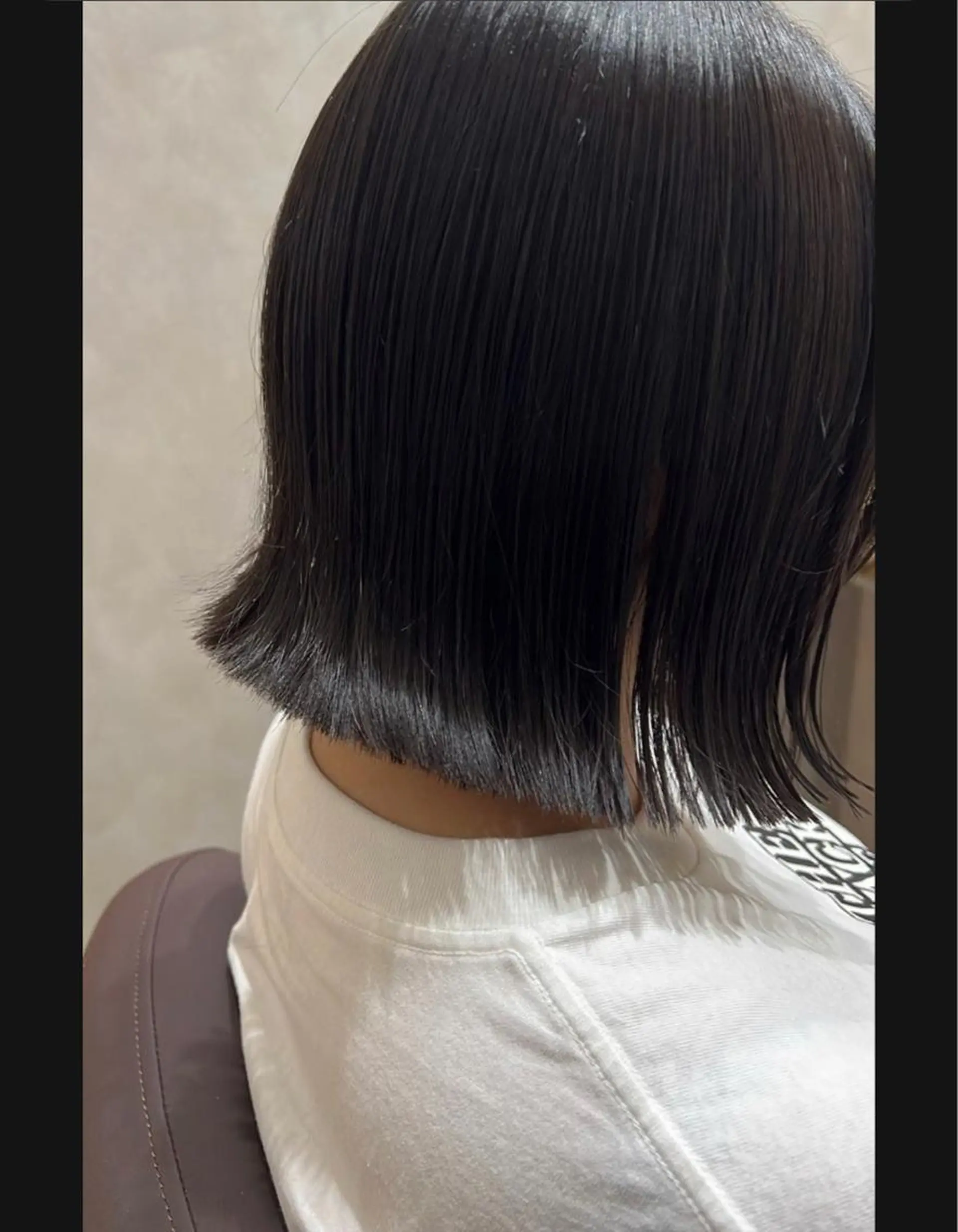 ショート カラー デザインカラー ダブルカラー イヤリングカラー グラデーションカラー ハイライトカラー 🌈安藤愛/透明感 艶カラー🫧ROWのヘアスタイル