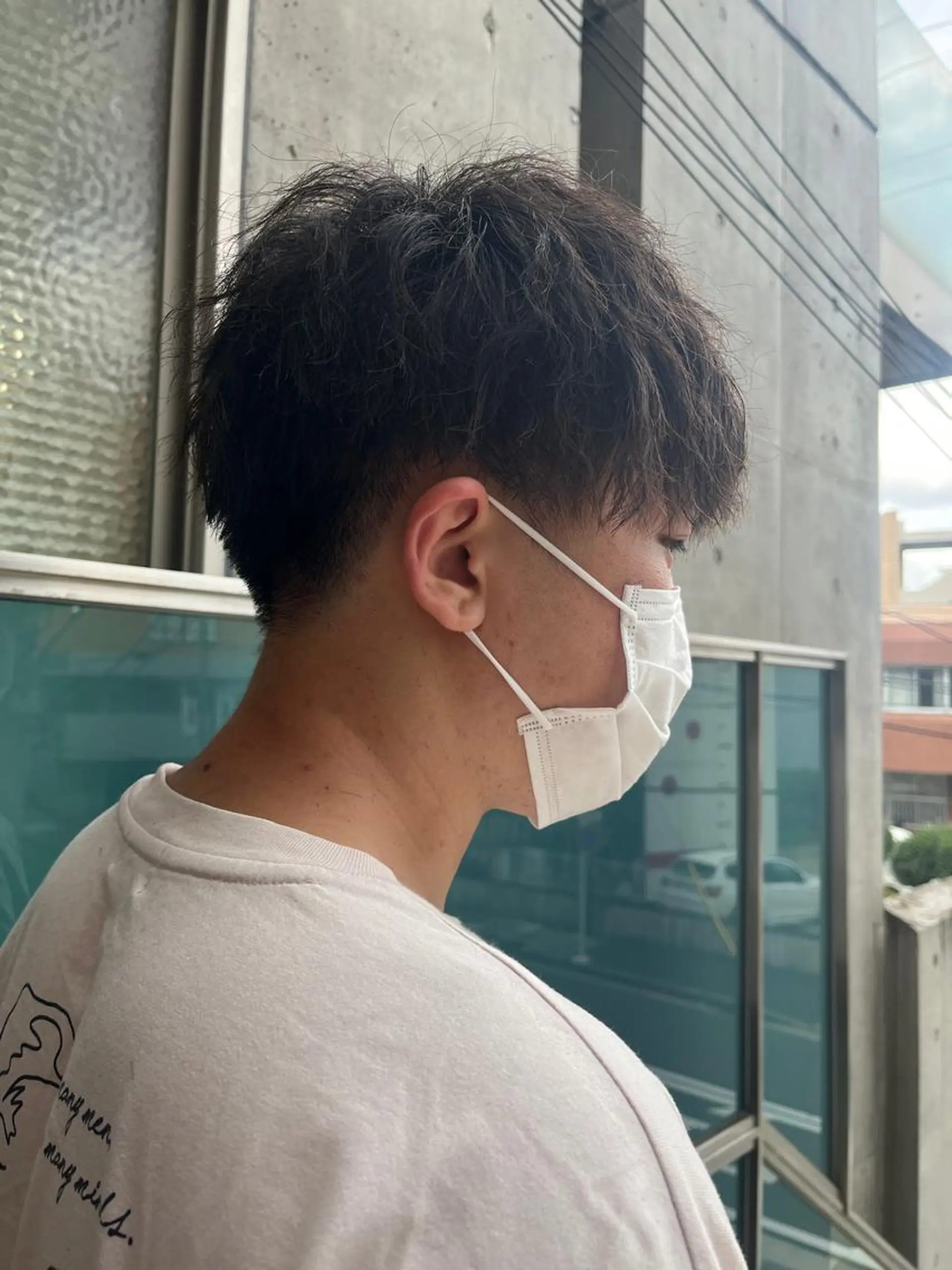 ミディアム カラー パーマ ヘアアレンジ メンズ キッズ ネイル マツエク・マツパ アイブロウ ミディアムパーマ メンズパーマ ブラウンカラー ケアカラー 透明感カラー 久木原 ゆりのヘアスタイル