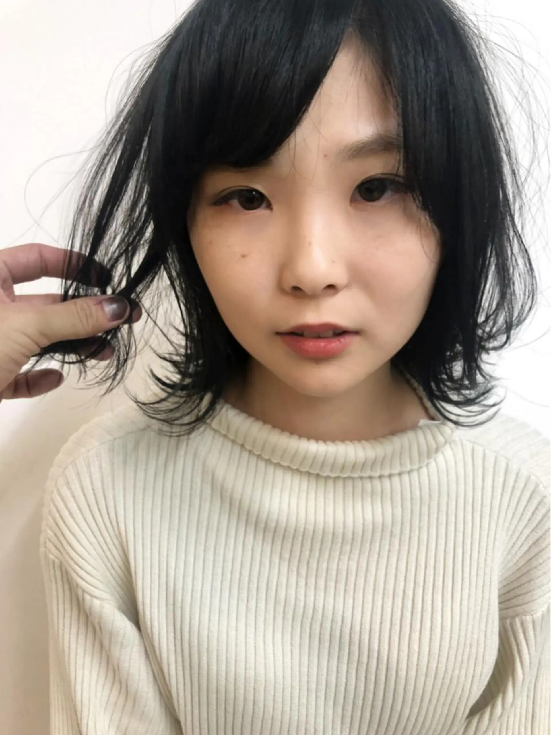 ミディアム アッシュ アッシュグレー ボブ カット トリートメント ヘアセット 360°キレイな ショートカットのヘアスタイル