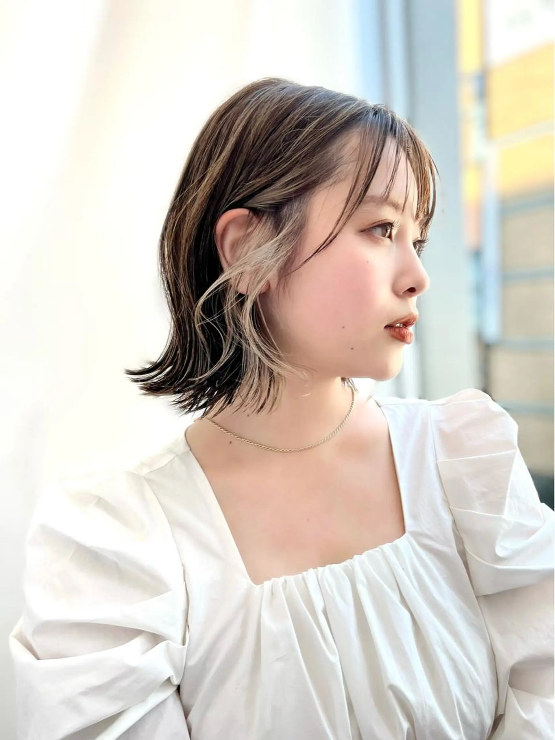 ミディアム カラー ベージュカラー 透明感カラー グレージュ ボブ カット ヘアカラー トリートメント レイヤー専門家 ダブルカラー修のヘアスタイル