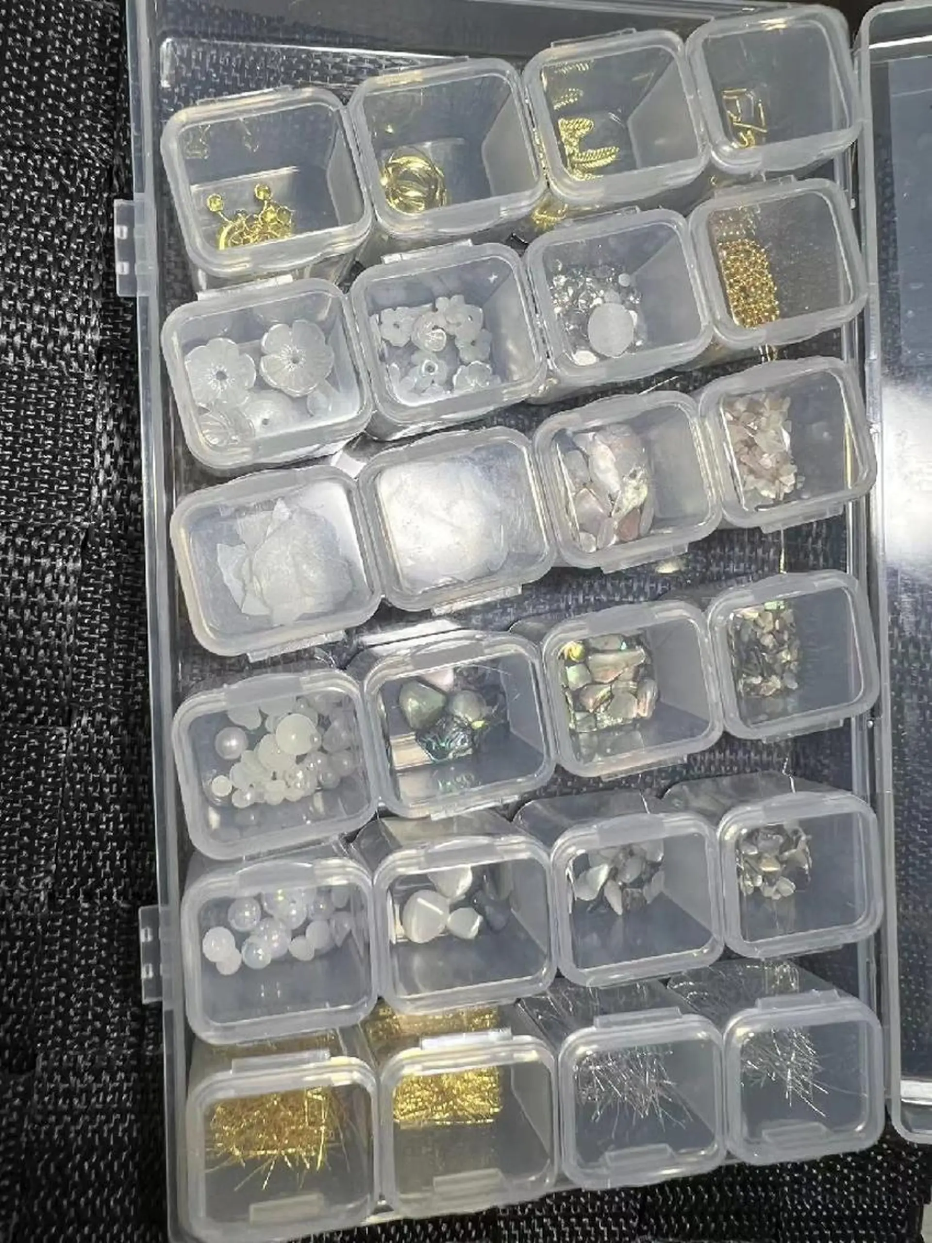 ネイル N. サロン所属・Theone栄店 田口のネイルデザイン