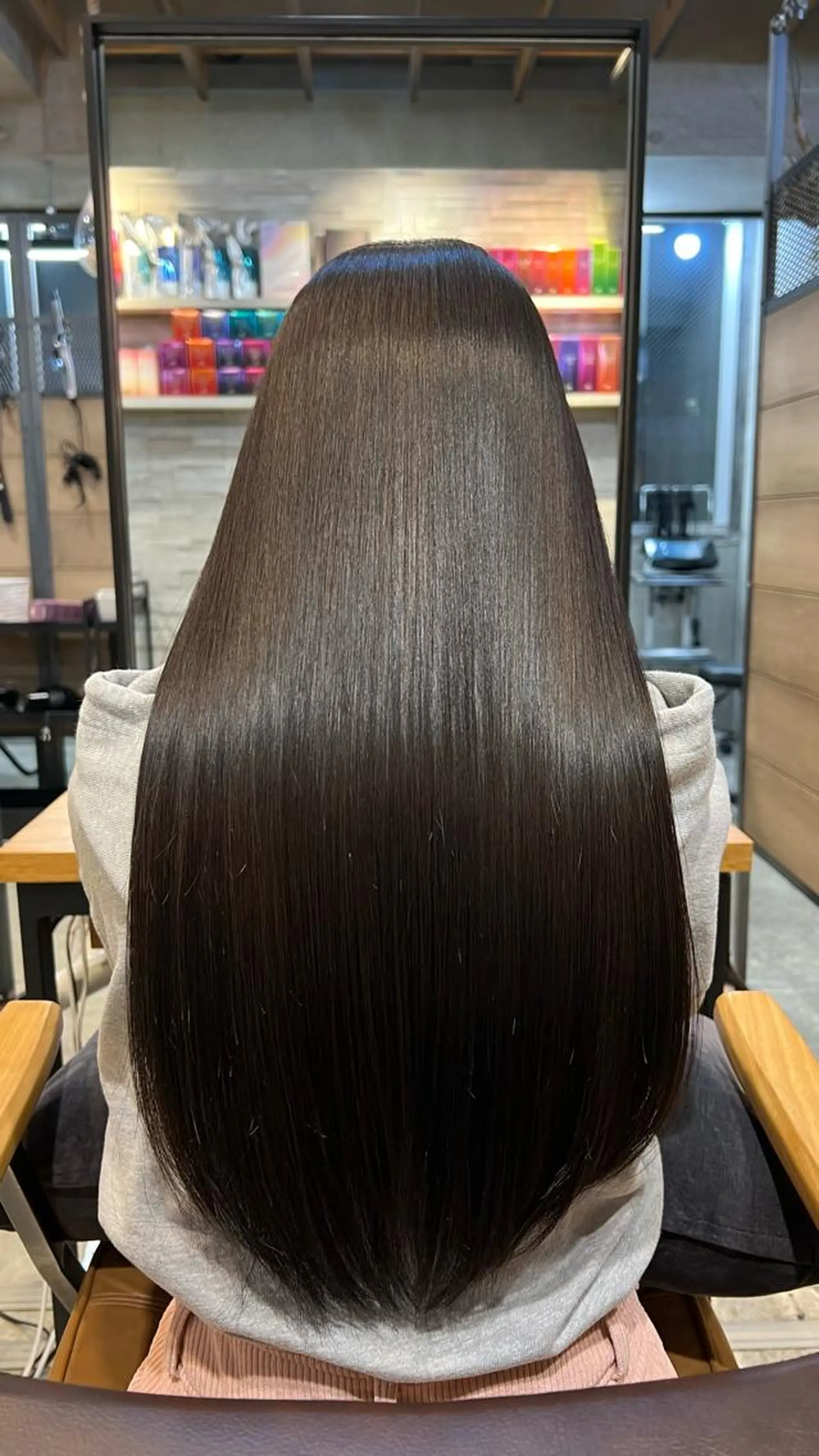 セミロング カラー イルミナカラー 髪質改善 当日予約OK⭕️ 佐藤太一のヘアスタイル