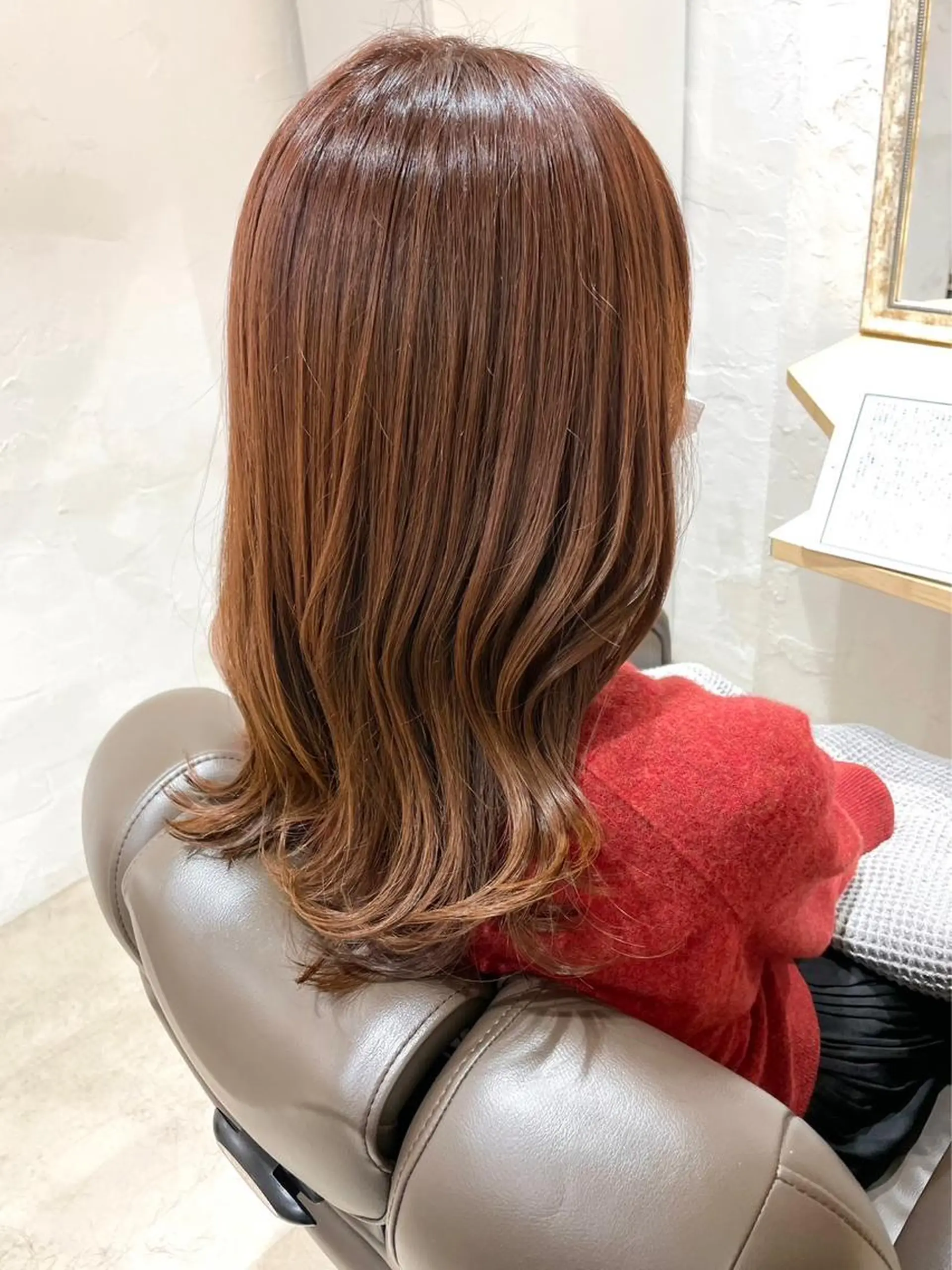 セミロング カラー 小原 慧美のヘアスタイル