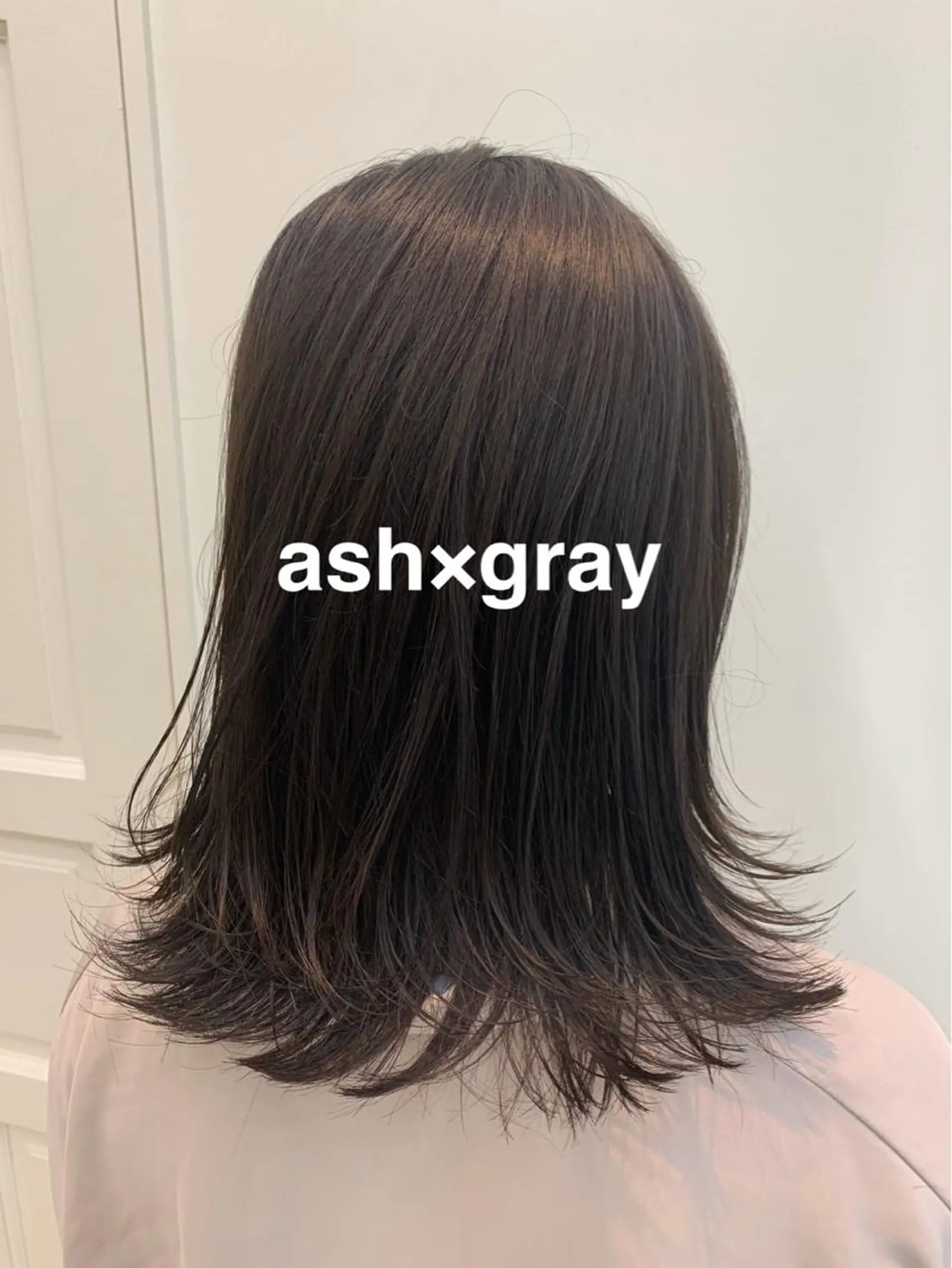 ミディアム アッシュ PAIR DAISUKEのヘアスタイル