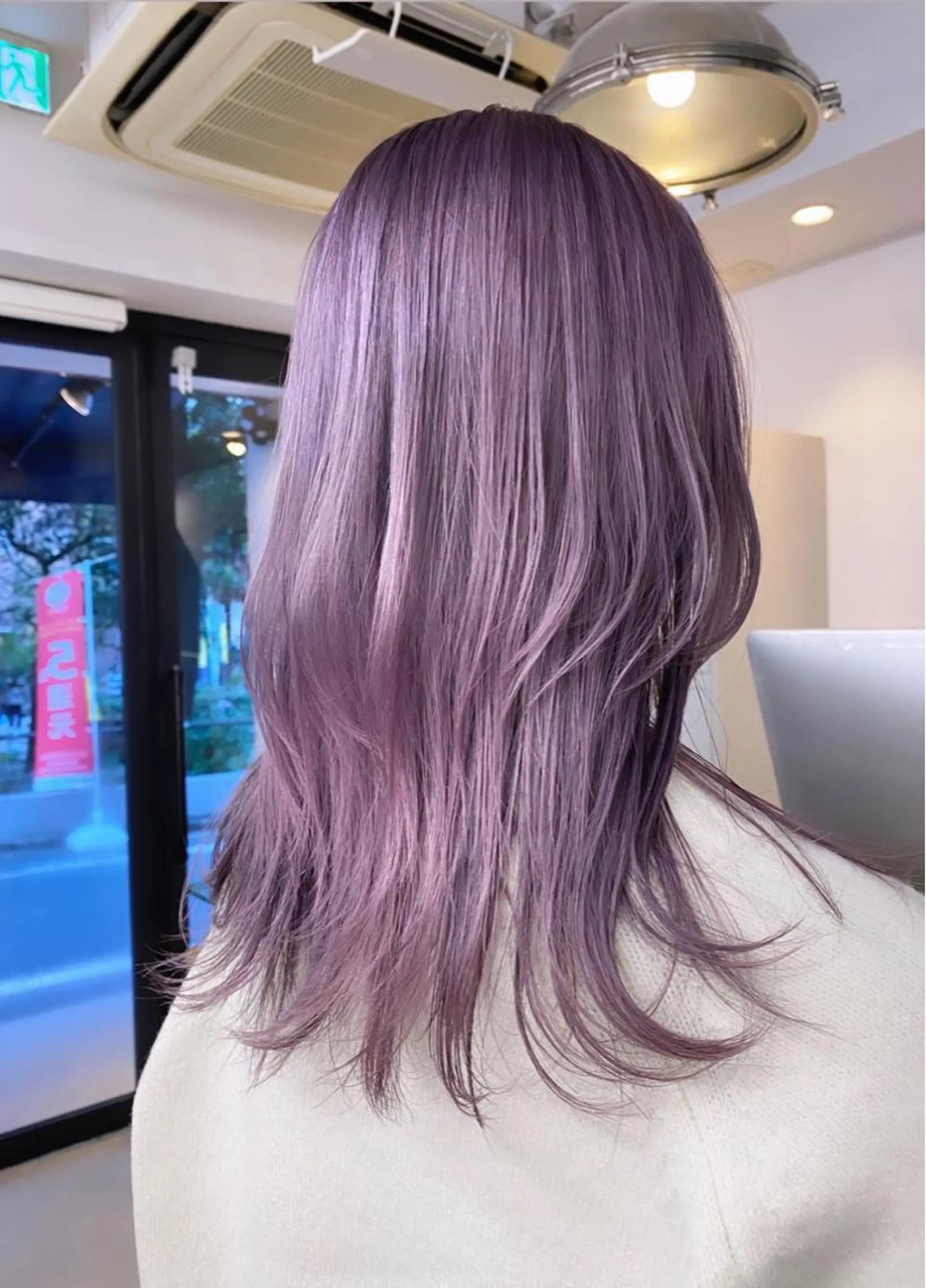 ミディアム カラー Flamme Annaのヘアスタイル
