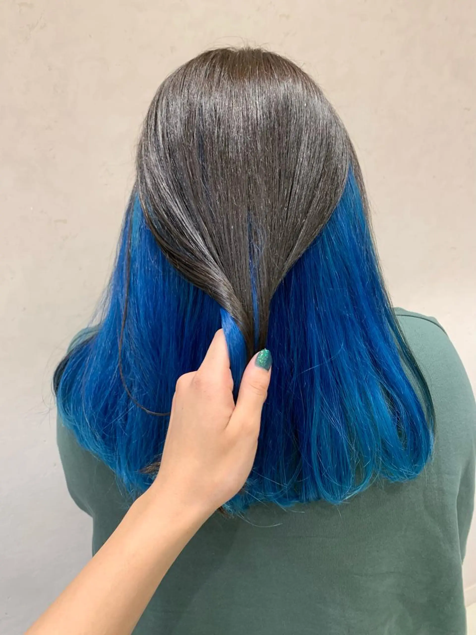 ロング カラー ヘアアレンジ ヘアカラー トリートメント ayumi🌈 インナーカラー🌈のヘアスタイル