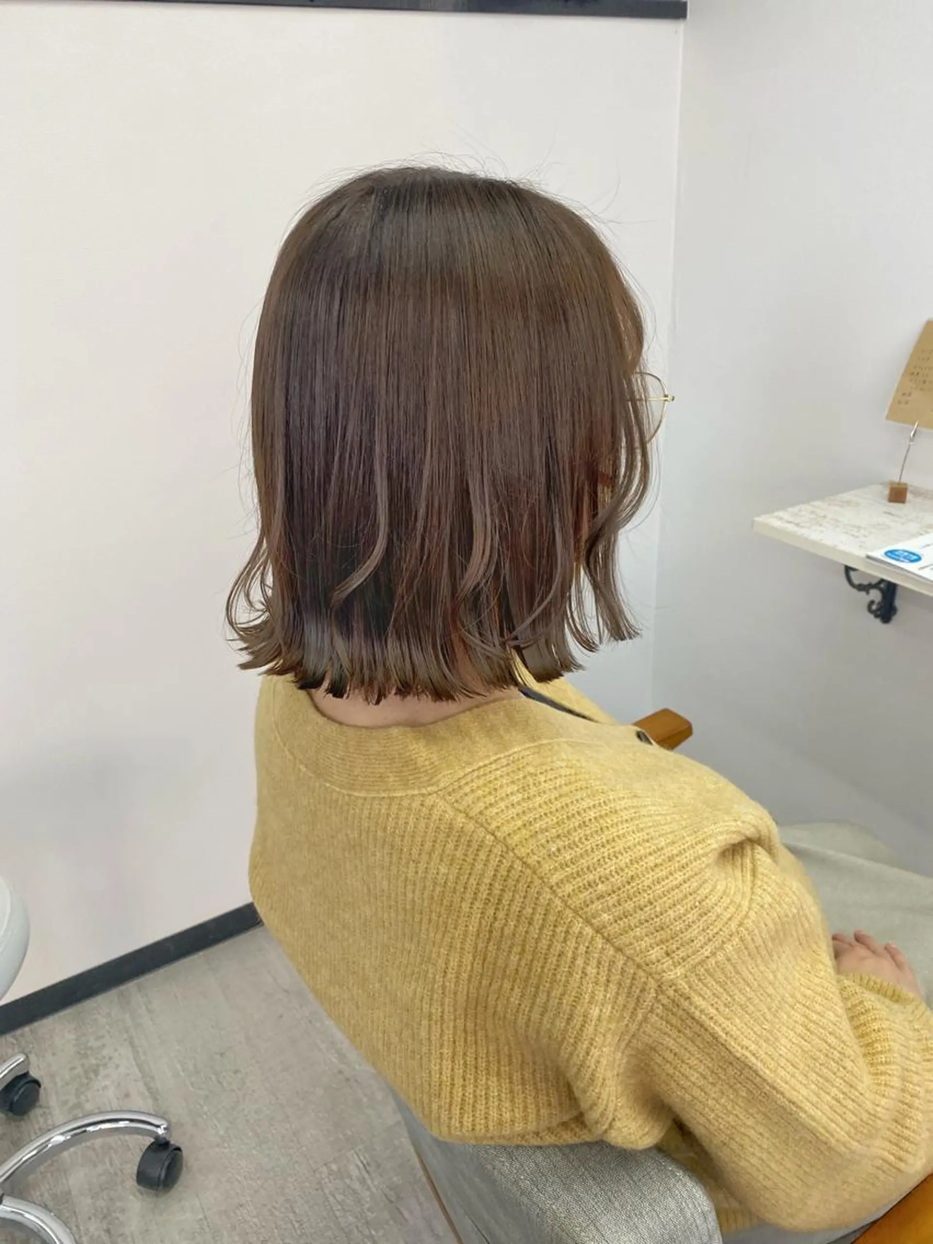 ショート カラー 切りっぱなしボブ ボブ 【BIBBIDI】 MIKIのヘアスタイル