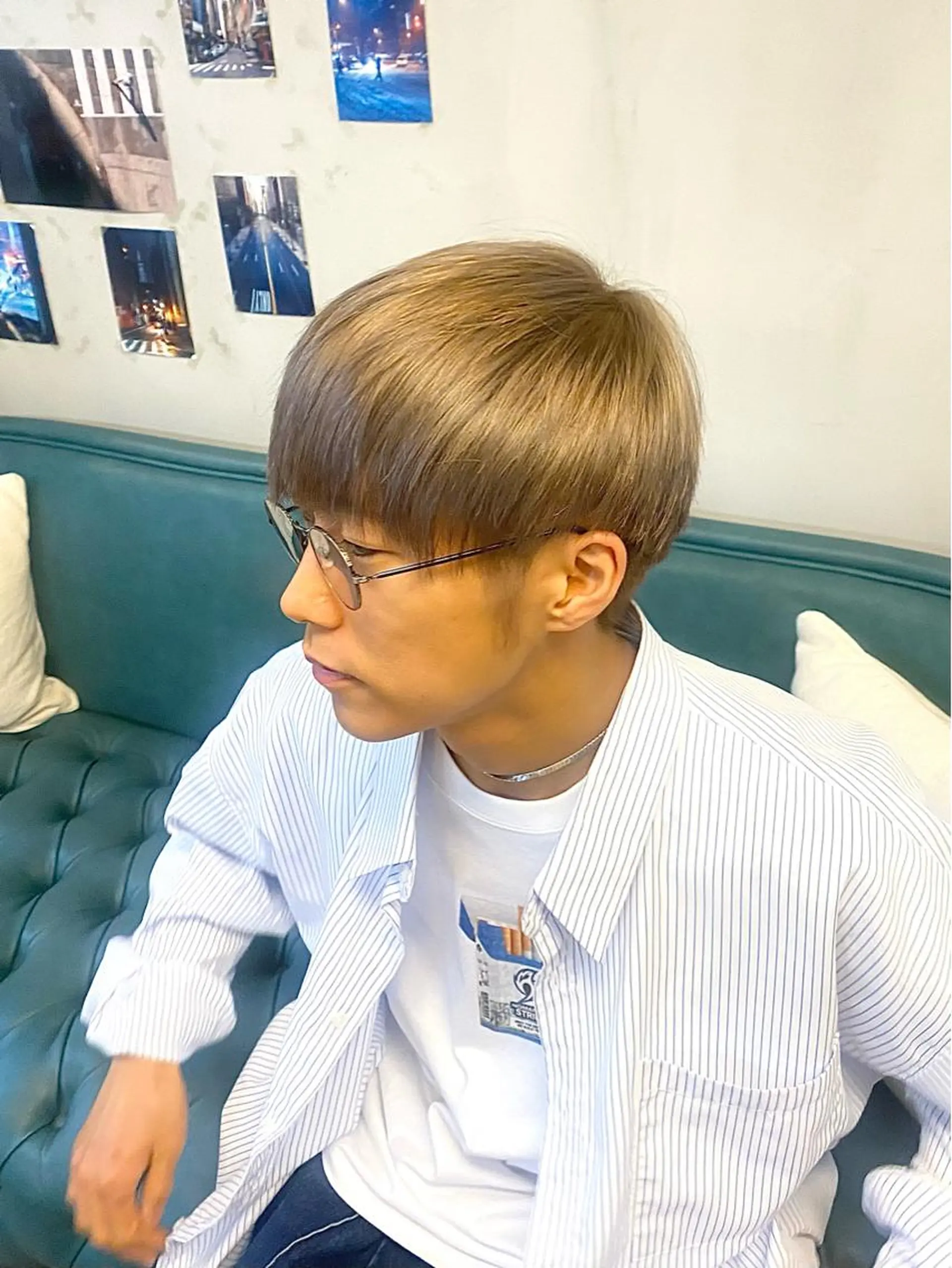 ショート カラー パーマ ヘアアレンジ メンズ メンズブリーチ メンズハイトーン ベージュカラー ブリーチ ハイトーンカラー カット ヘアカラー トリートメント ハル🌸柔色/ ブリーチなし/艶髪のヘアスタイル