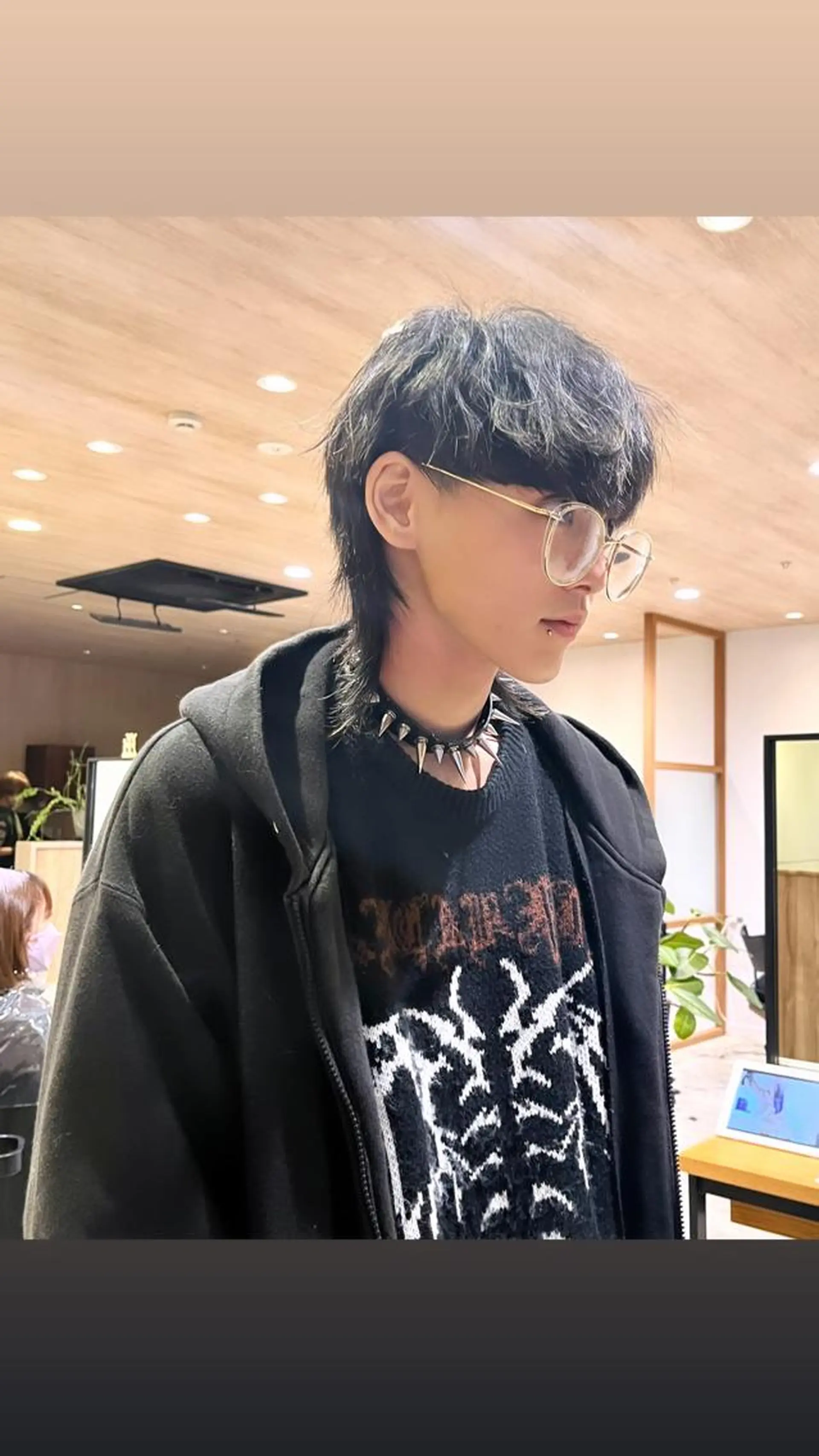 ショート メンズ 産休中です 艶カラー♡オカのヘアスタイル