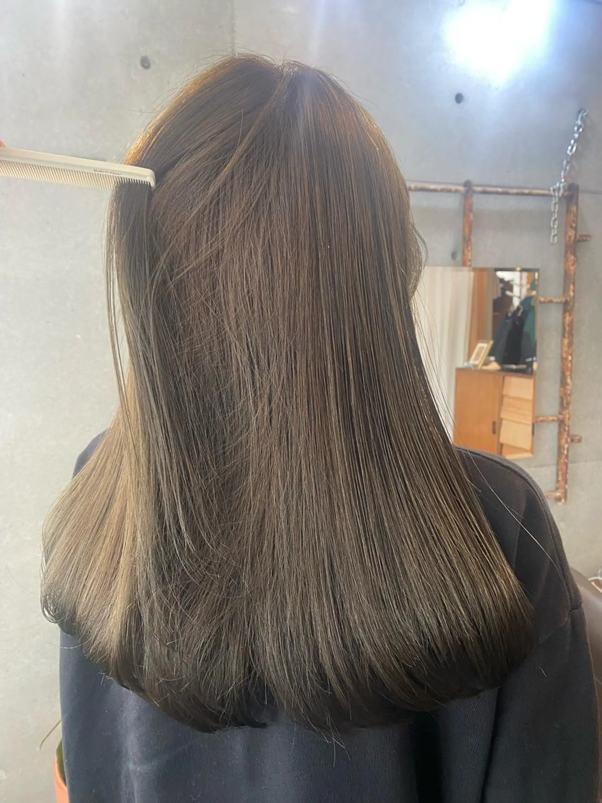 ロング カラー パーマ ヘアアレンジ メンズ キッズ ネイル マツエク・マツパ アイブロウ モリモト サナのヘアスタイル