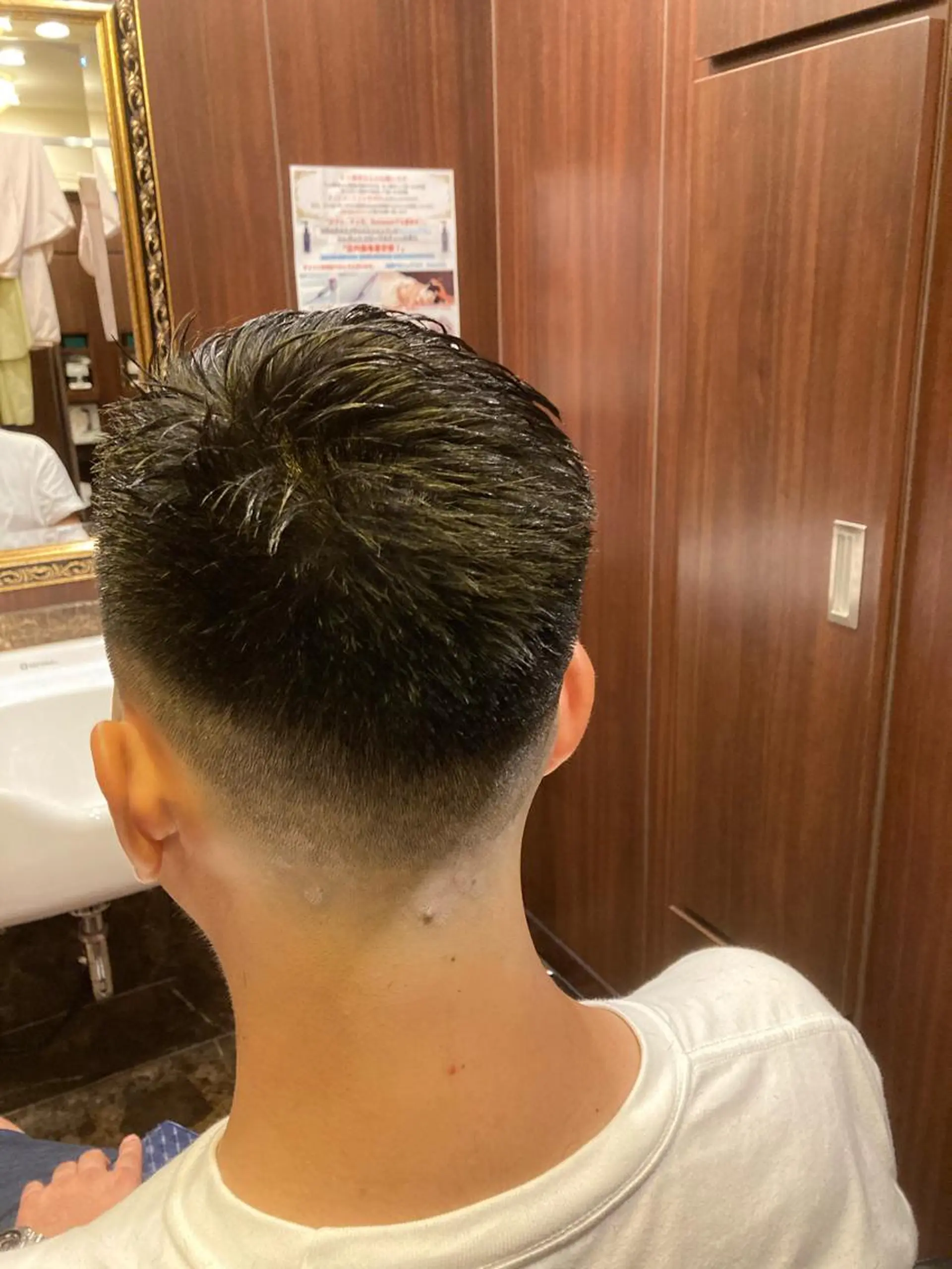 メンズ ヒロ銀座 名駅西口店のヘアスタイル