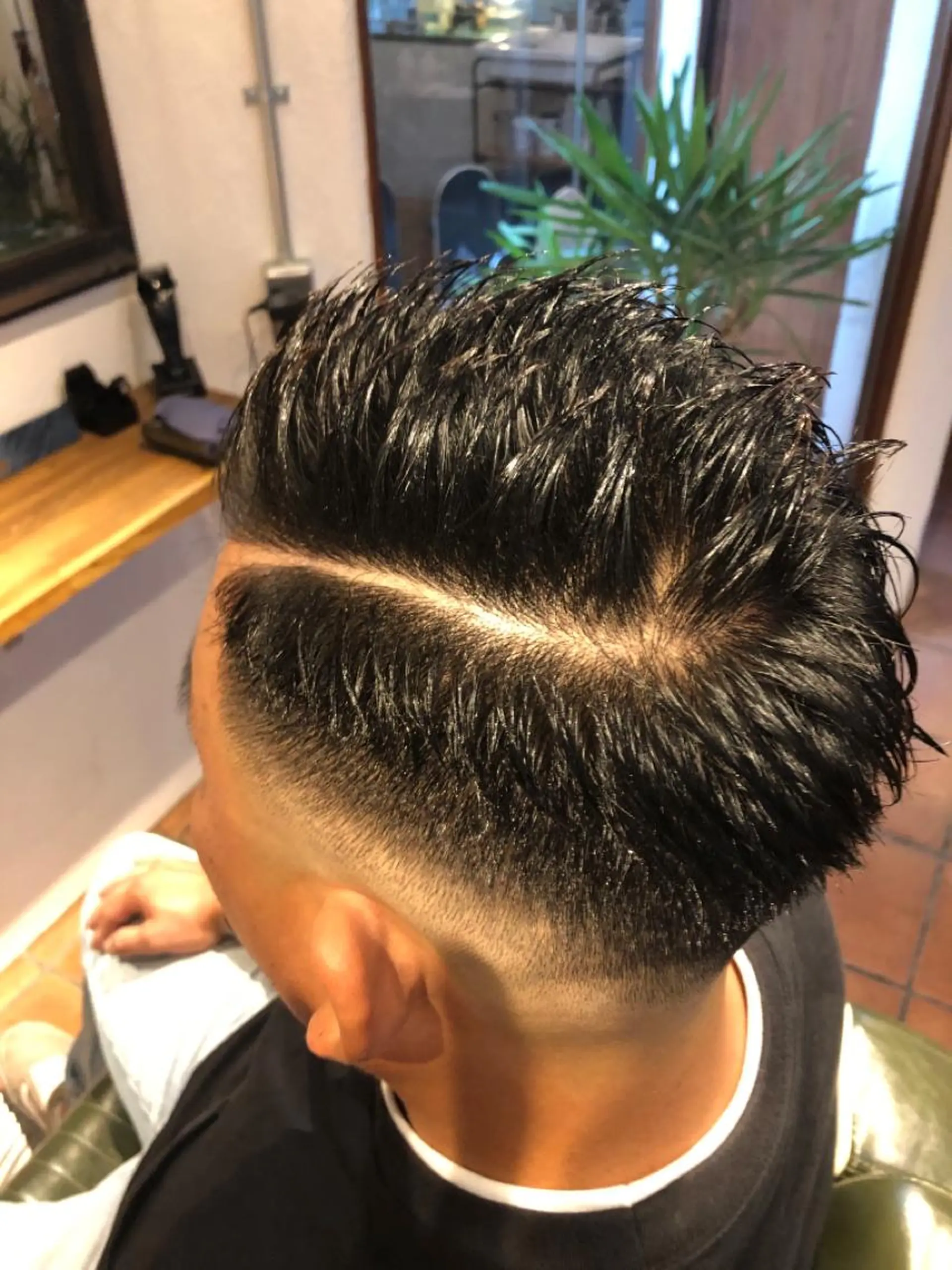 ショート メンズ カット 冨士川 英樹のヘアスタイル
