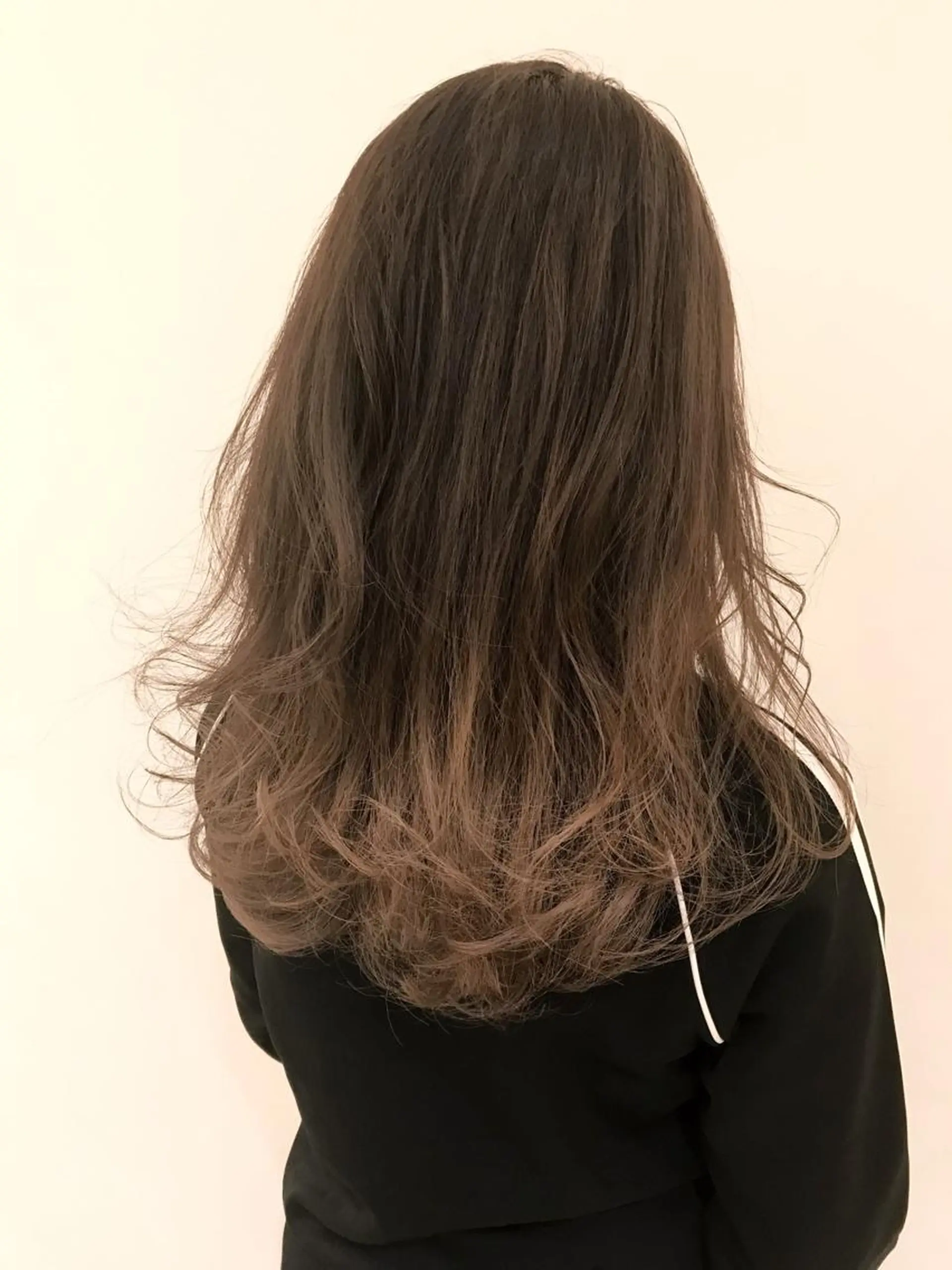 セミロング カラー シールエクステ⭐️ オオミタクヤのヘアスタイル