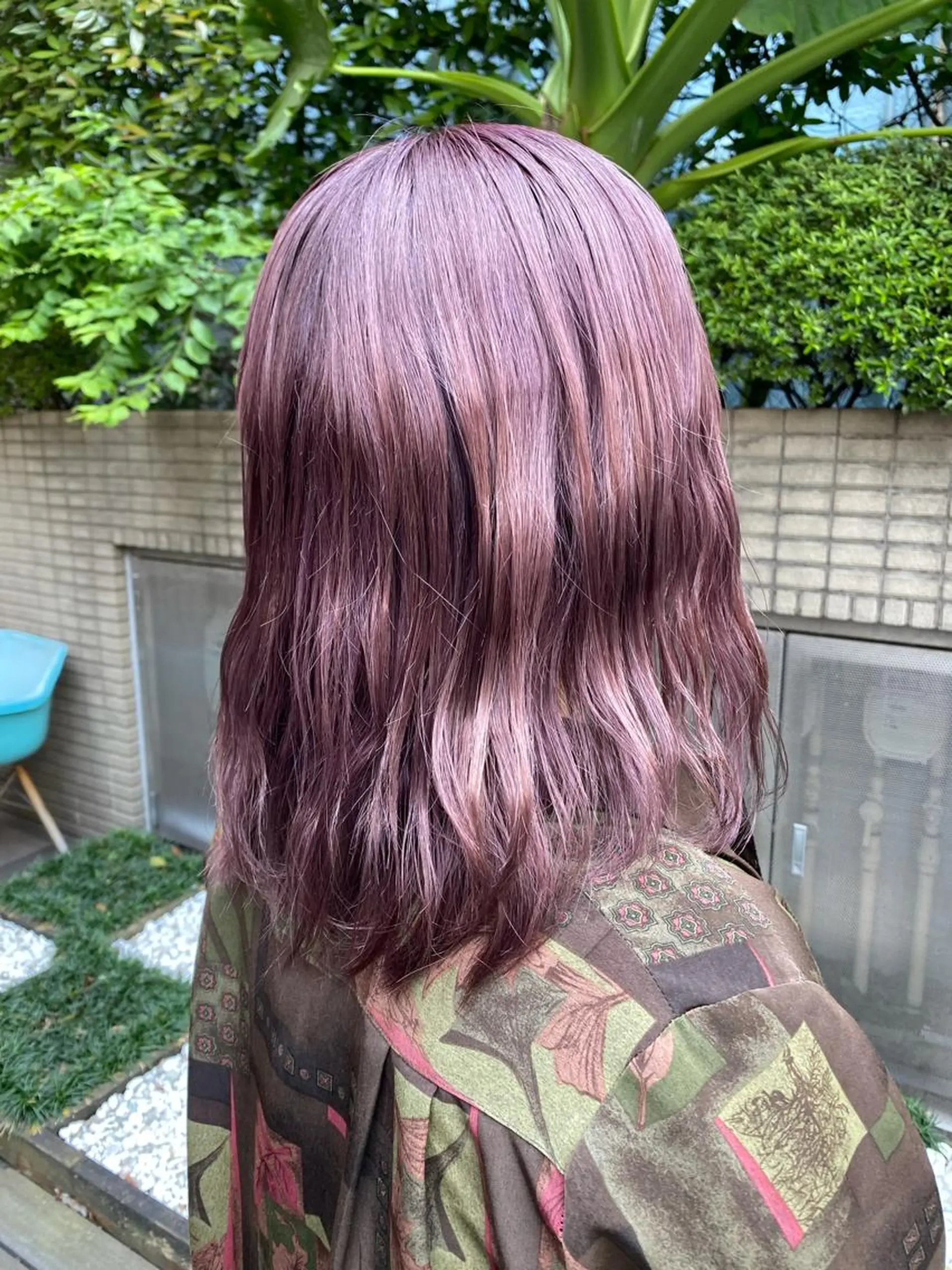 セミロング カラー ブリーチ ケアブリーチ ピンクカラー ピンクパープル パープルカラー ヘアカラー トリートメント 小山功陽 /メンズスタイルのヘアスタイル