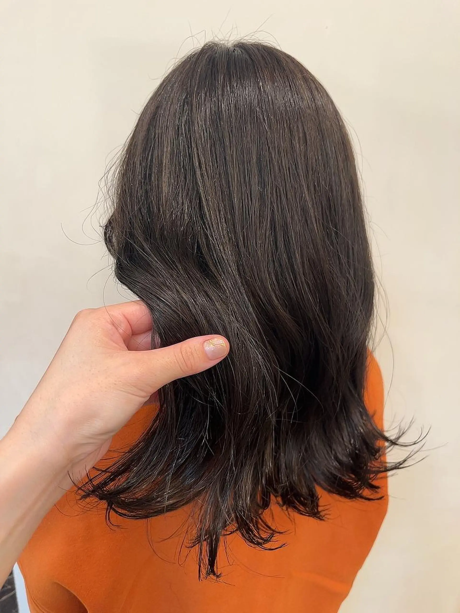 ロング カラー ベージュカラー オリーブベージュ ロングレイヤー 🤍山内　飛鳥🤍のヘアスタイル