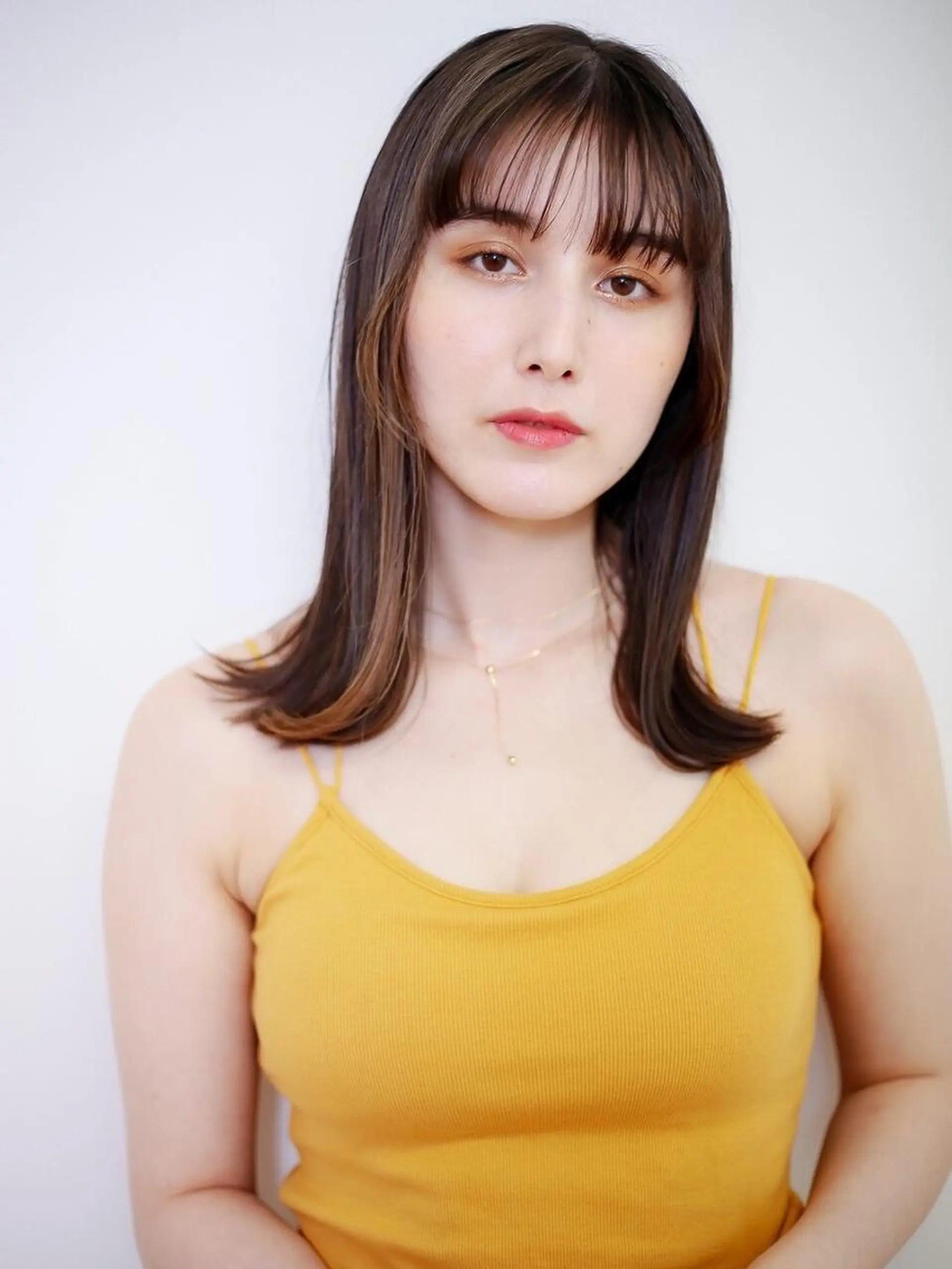 ロング カラー ブリーチ イヤリングカラー ハイライトカラー イルミナカラー インナーカラー BASSA 下井草店のヘアスタイル