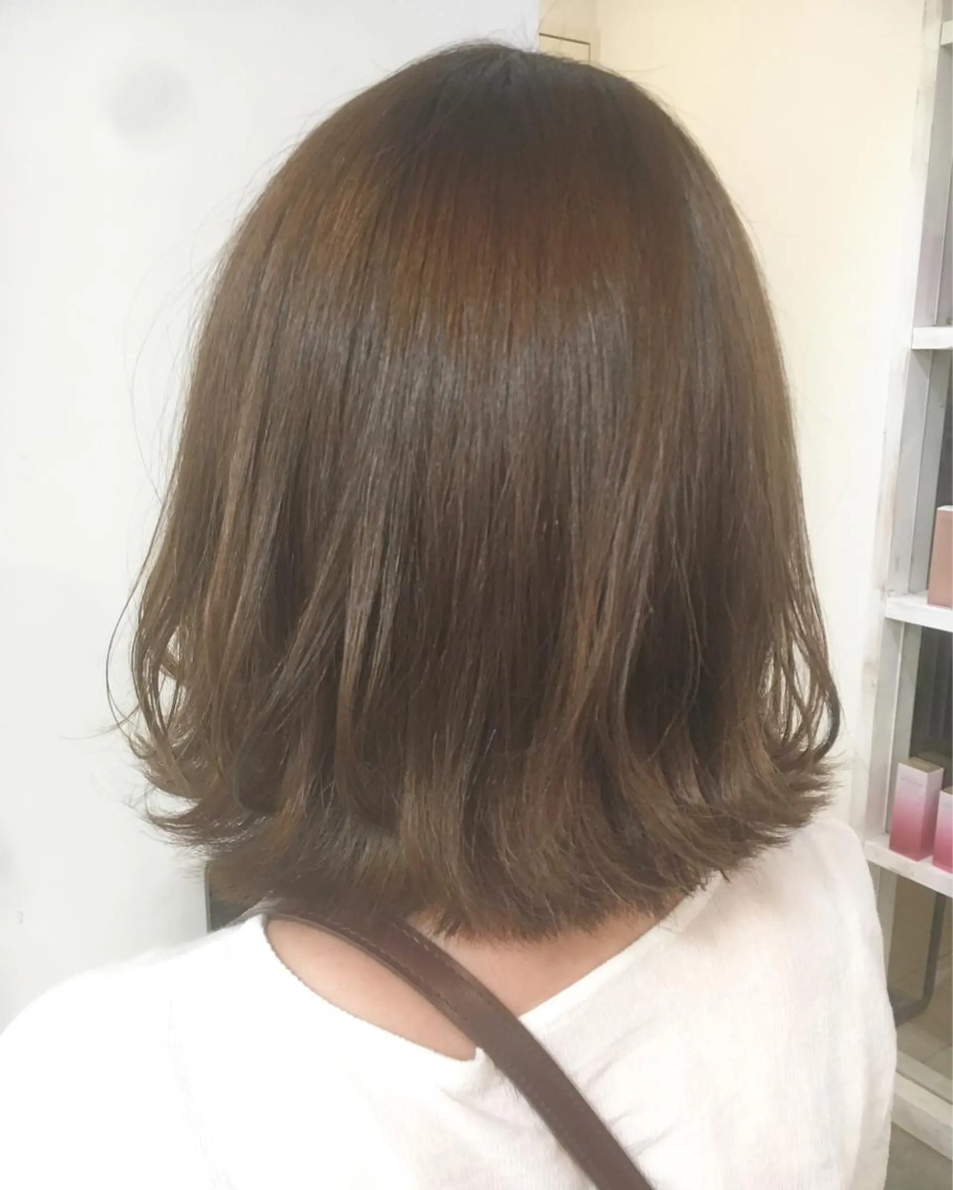 ミディアム カラー パーマ トリートメント ストレートパーマ 榎園 由美のヘアスタイル