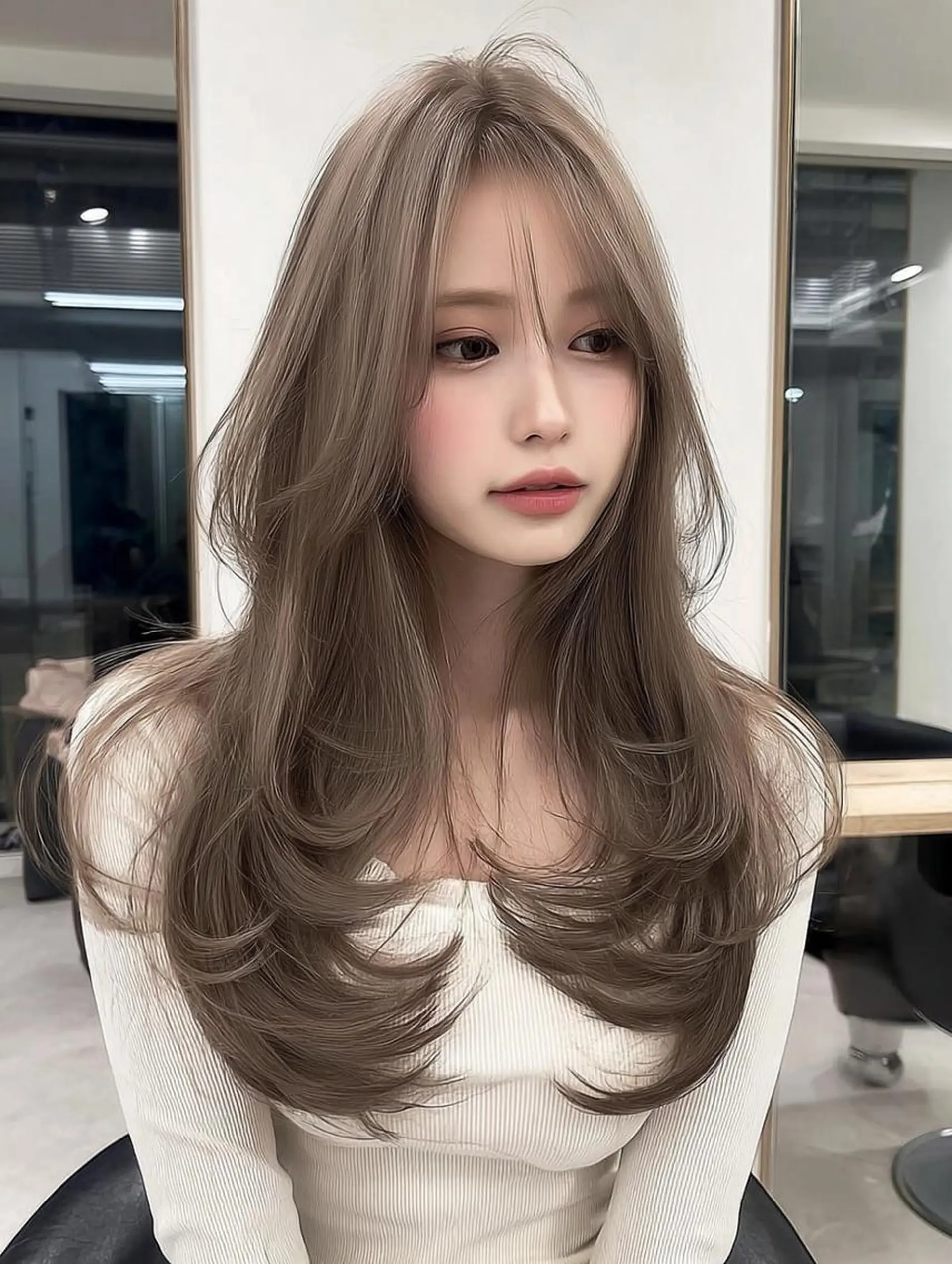 セミロング ボブ 髪質改善 韓国風ヘア レイヤーカット 縮毛矯正 カット ヘアカラー トリートメント 福園 弘郁のヘアスタイル