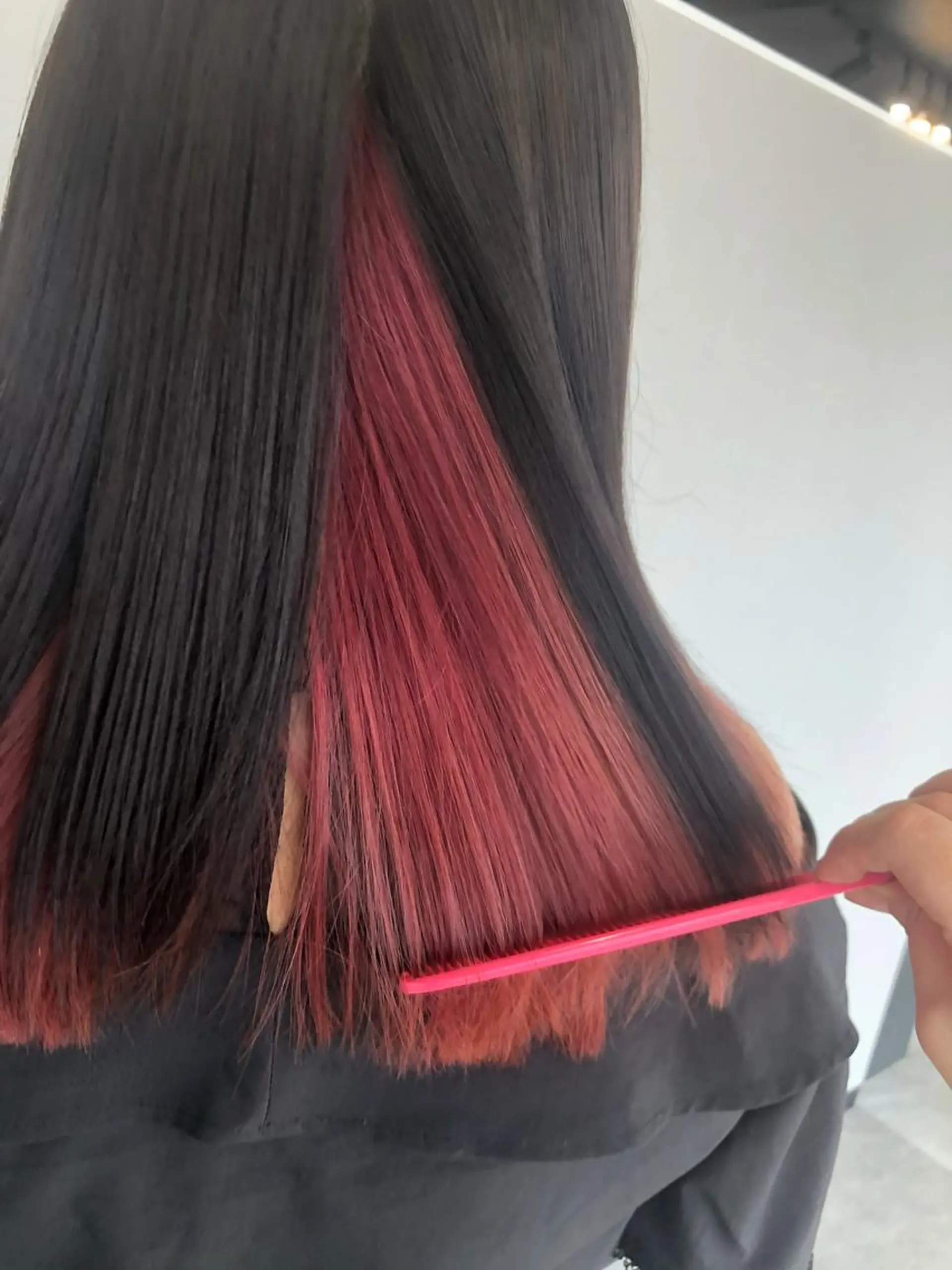 カラー ピンクカラー ルミナホワイト 店長 もえかのヘアスタイル