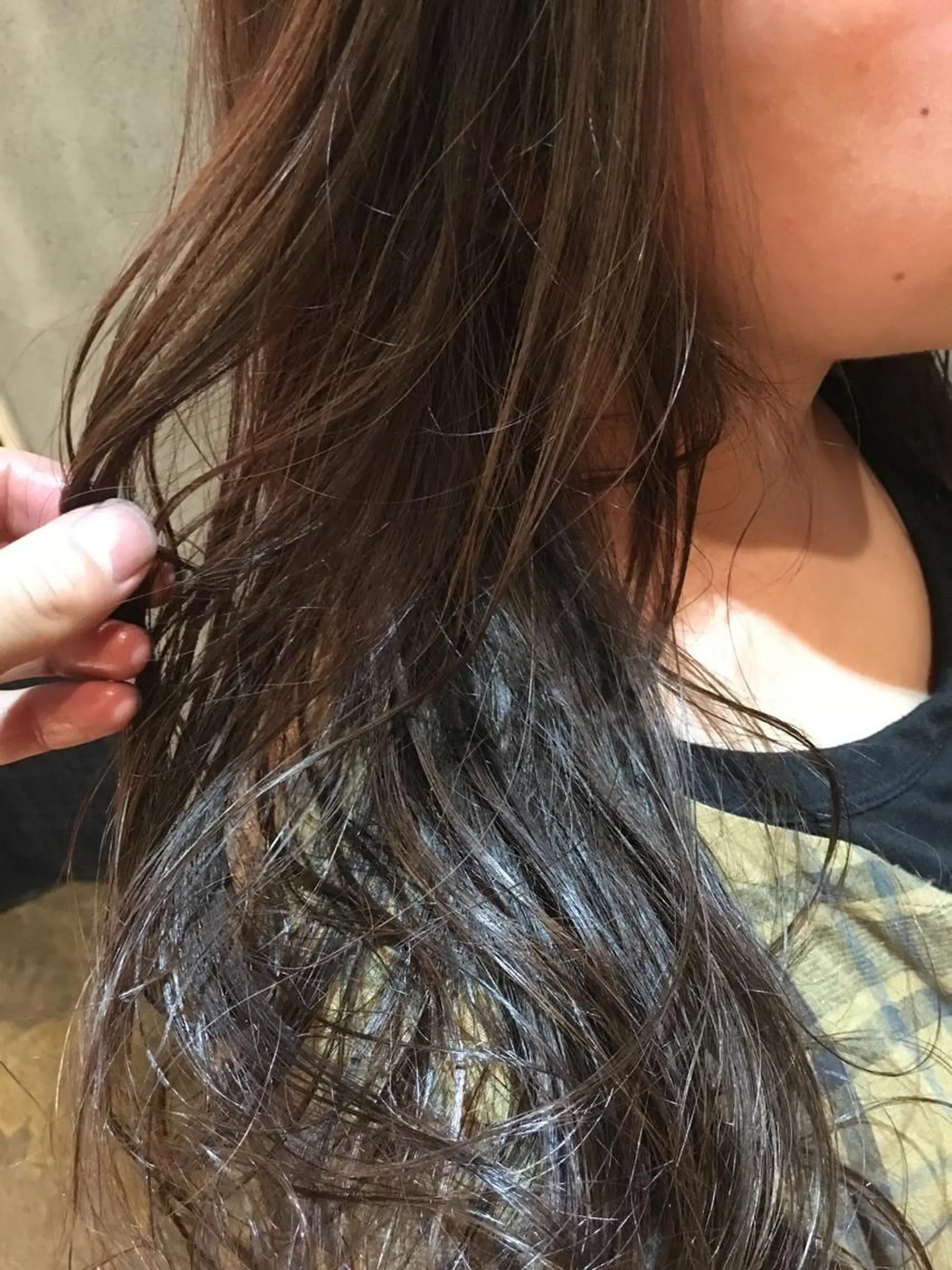 ロング カラー デザインカラー ハイライトカラー ハイライト 鎌田卓也/髪質改善 /透明感カラーのヘアスタイル