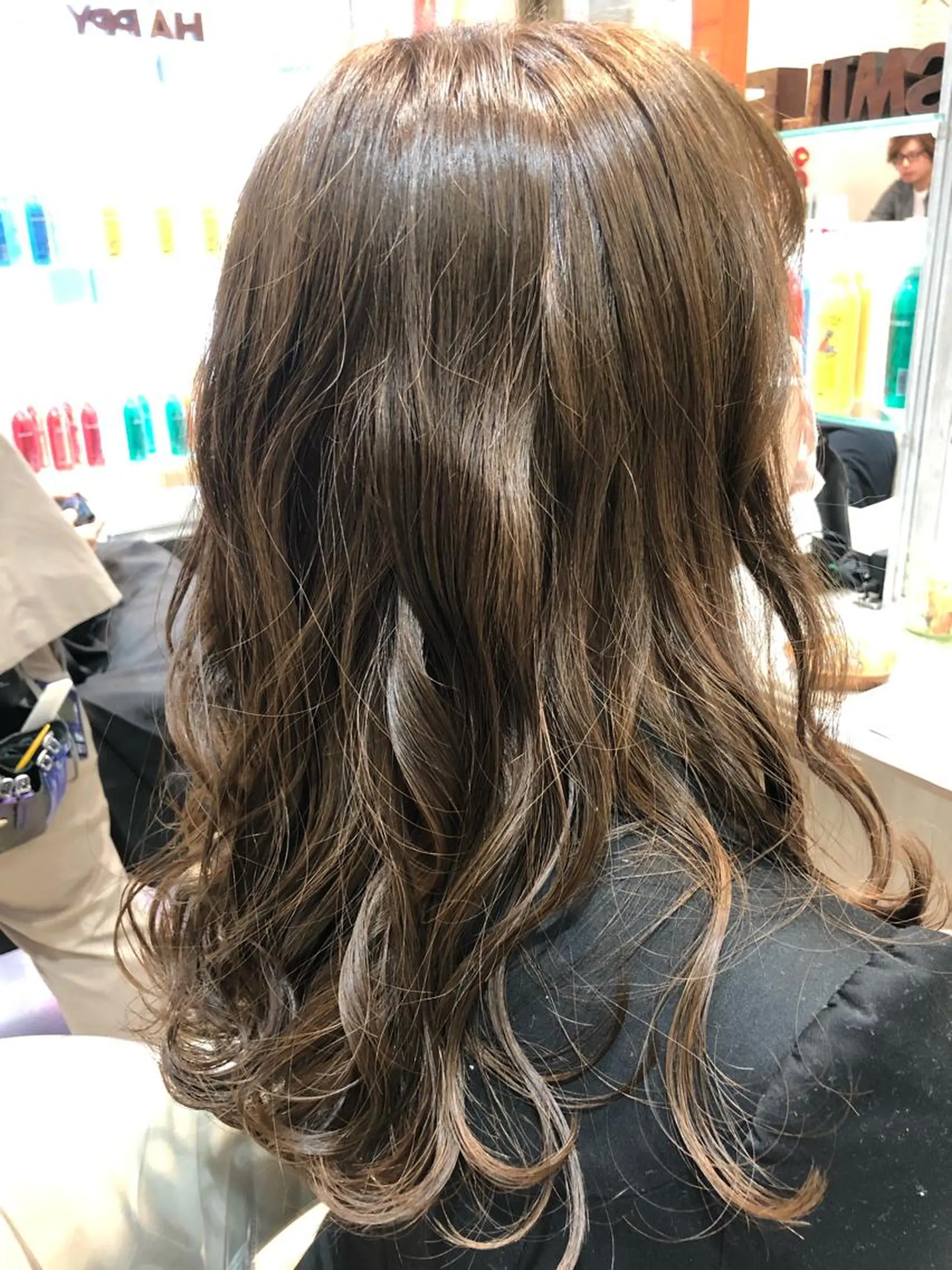 ロング ヘアカラー トリートメント 似合う髪型が 分からない方へのヘアスタイル