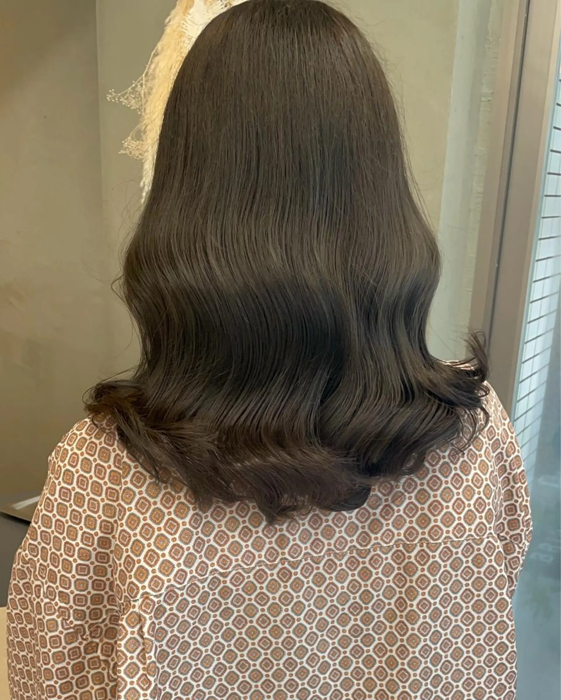 セミロング カラー 🦋うる艶透明感ヘア 今井達也のヘアスタイル