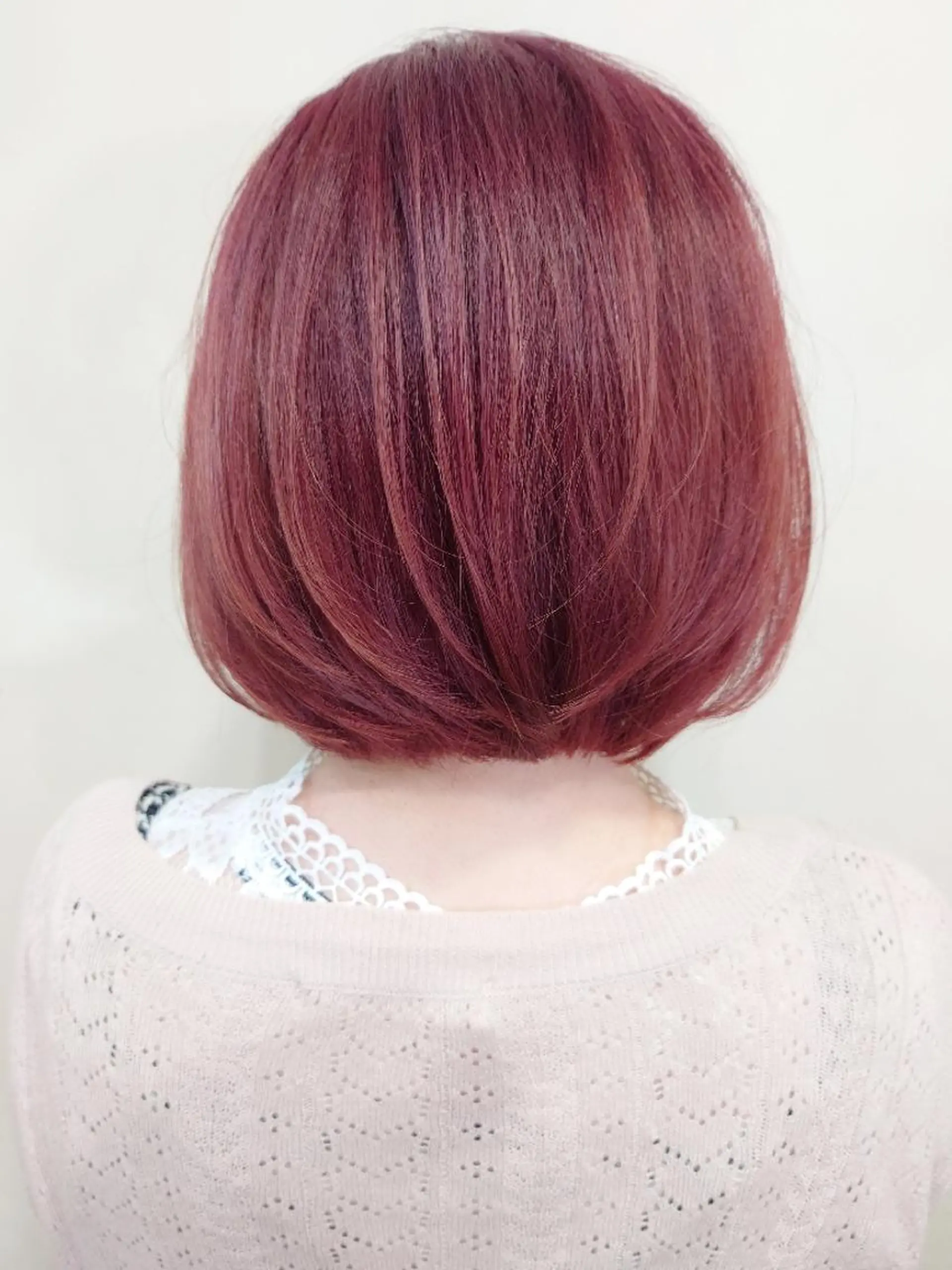 ショート ヘアカラー 艶髪／透け感カラー ／ＲＹＯのヘアスタイル