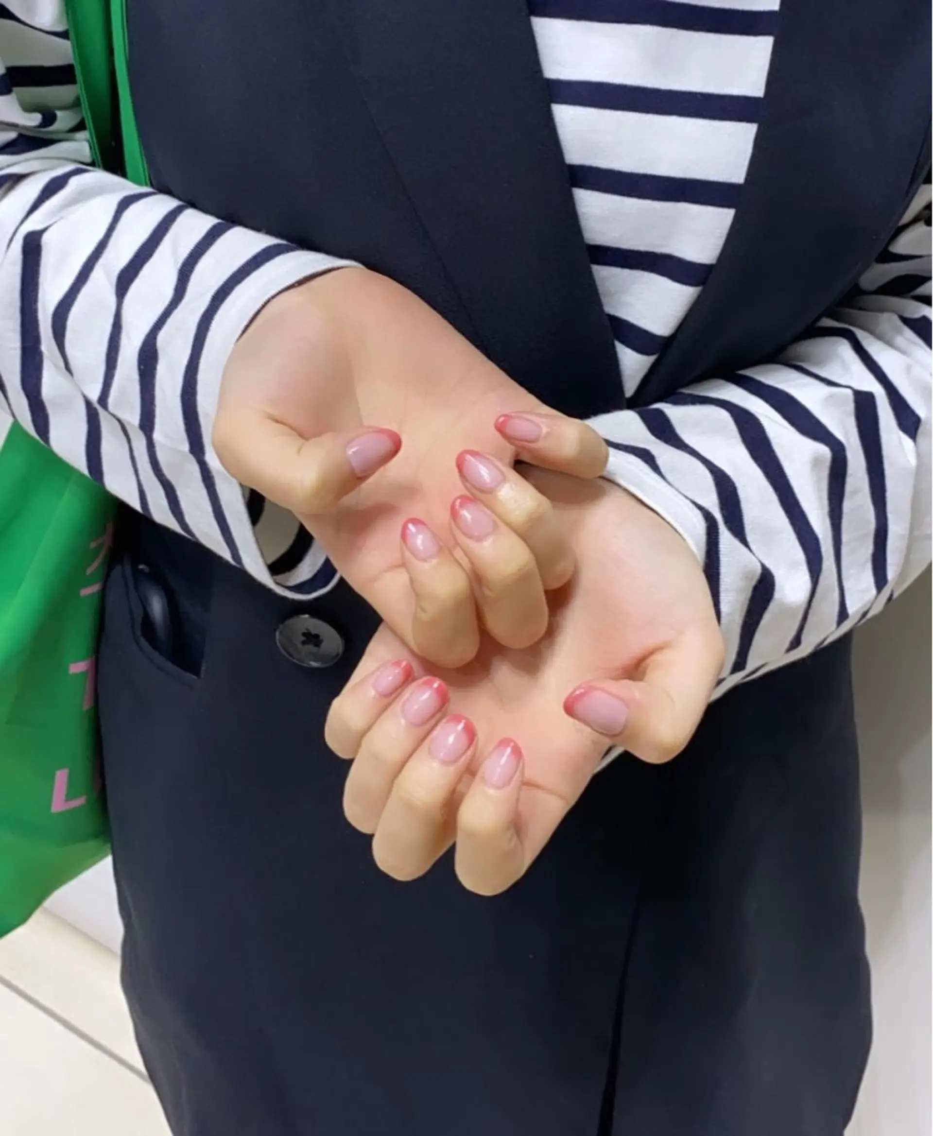 ネイル ネイルサロンリベラ 金山店　水野のネイルデザイン