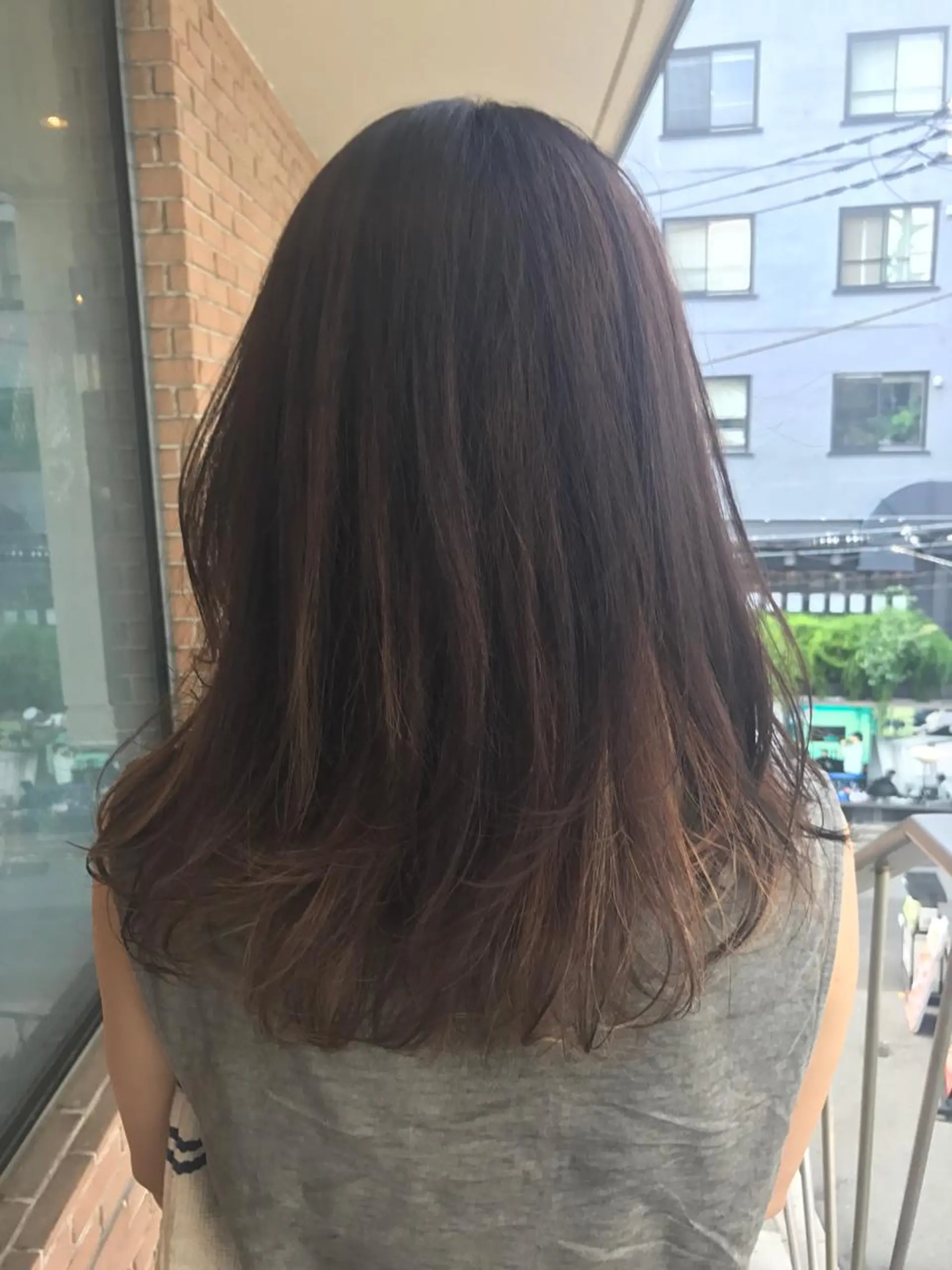 ミディアム カラー パーマ ヘアアレンジ メンズ キッズ ネイル マツエク・マツパ ダブルカラー グラデーションカラー ナチュラル グラデーション サロンドミルク 原宿のヘアスタイル