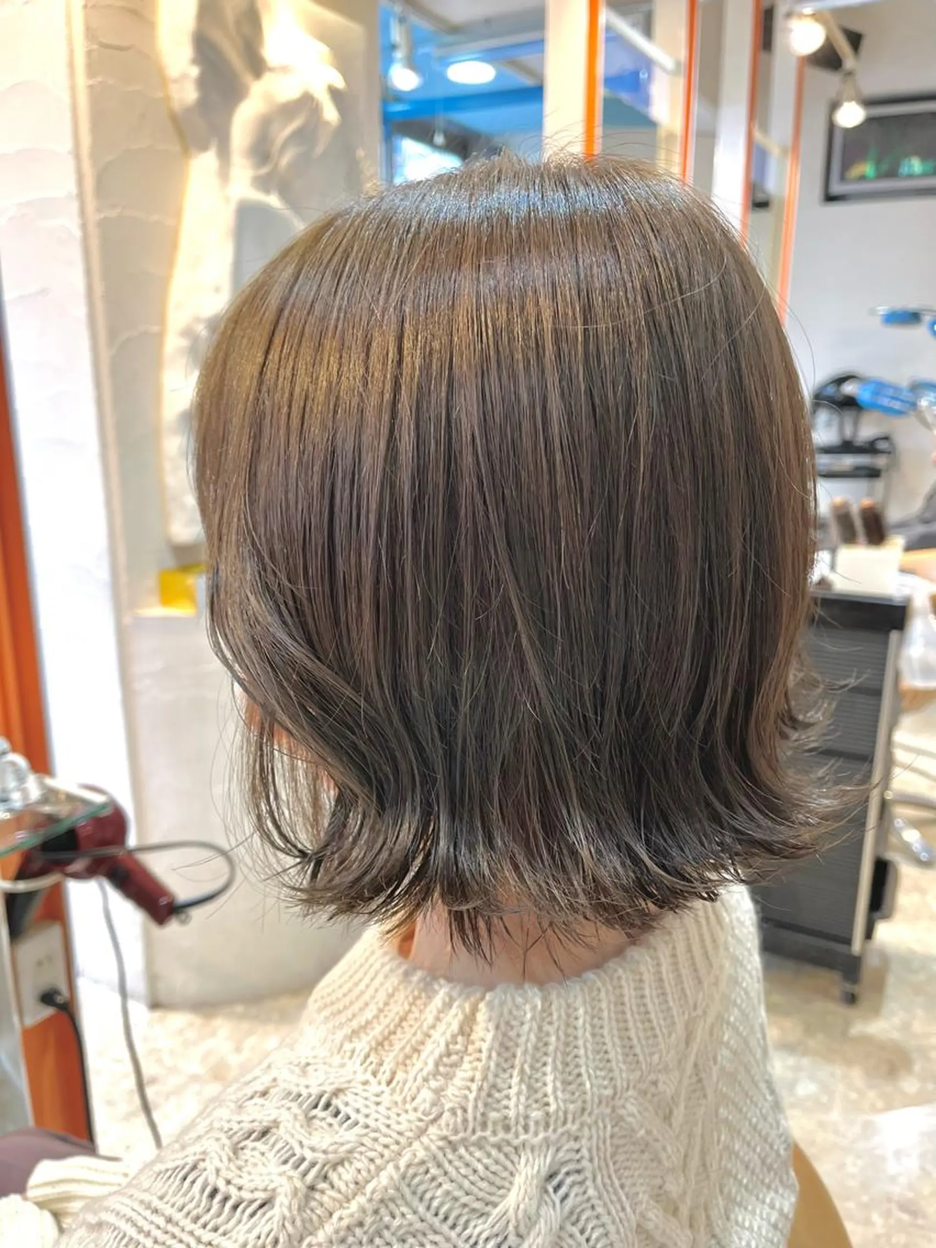 ミディアム カラー ヘアカラー うしだ かおるのヘアスタイル