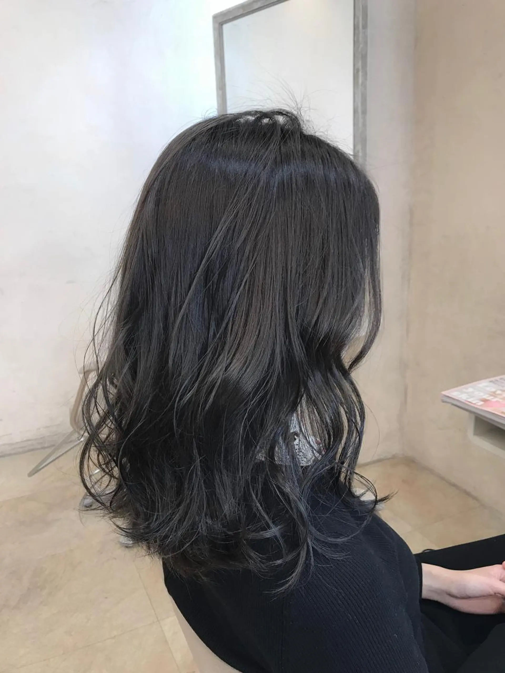 ミディアム カラー 【透明感、艶髪】西村 有司のヘアスタイル