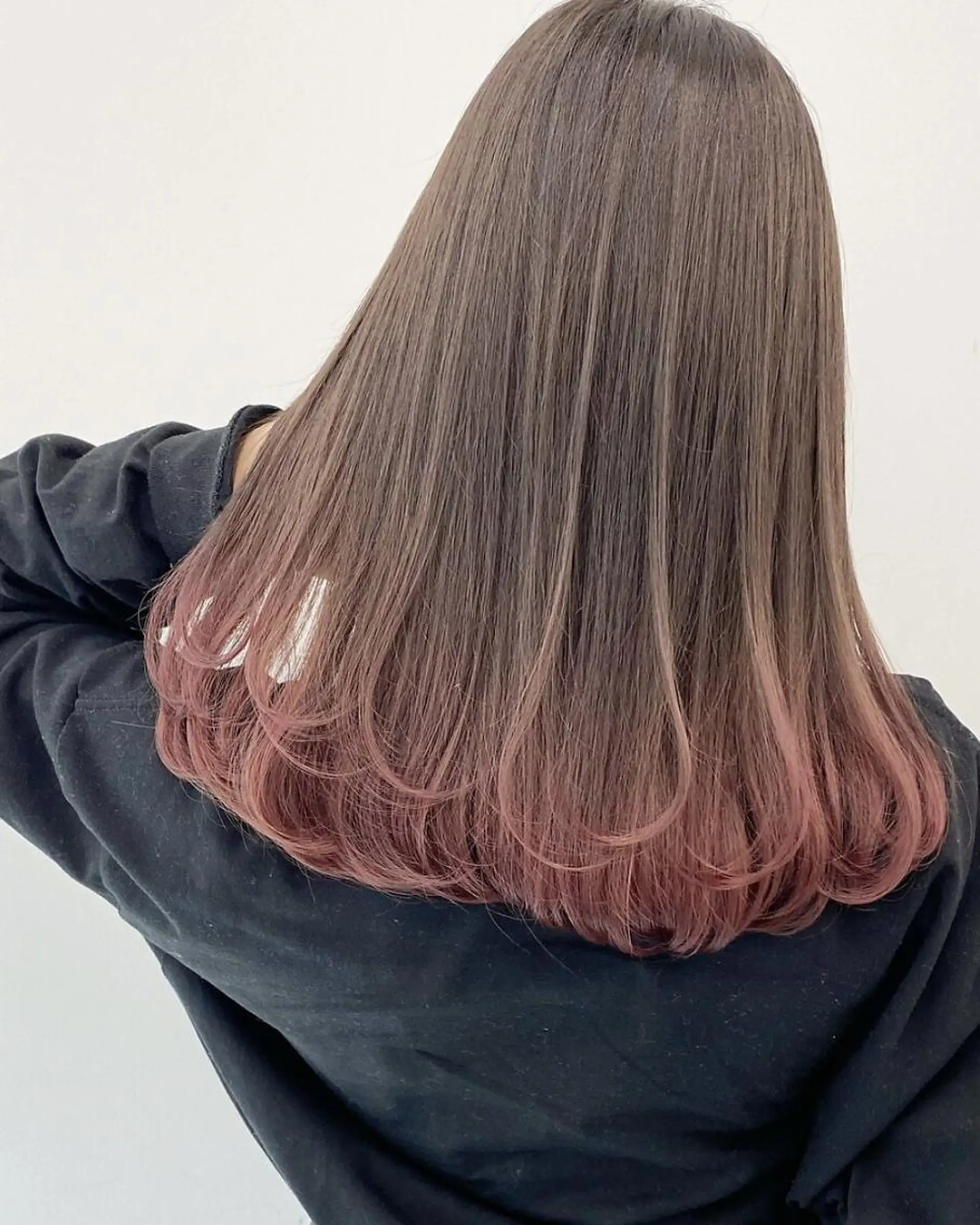 ロング ヘアアレンジ カラー 🦄コグレケンタピ ンクカラー🎨パーマのヘアスタイル
