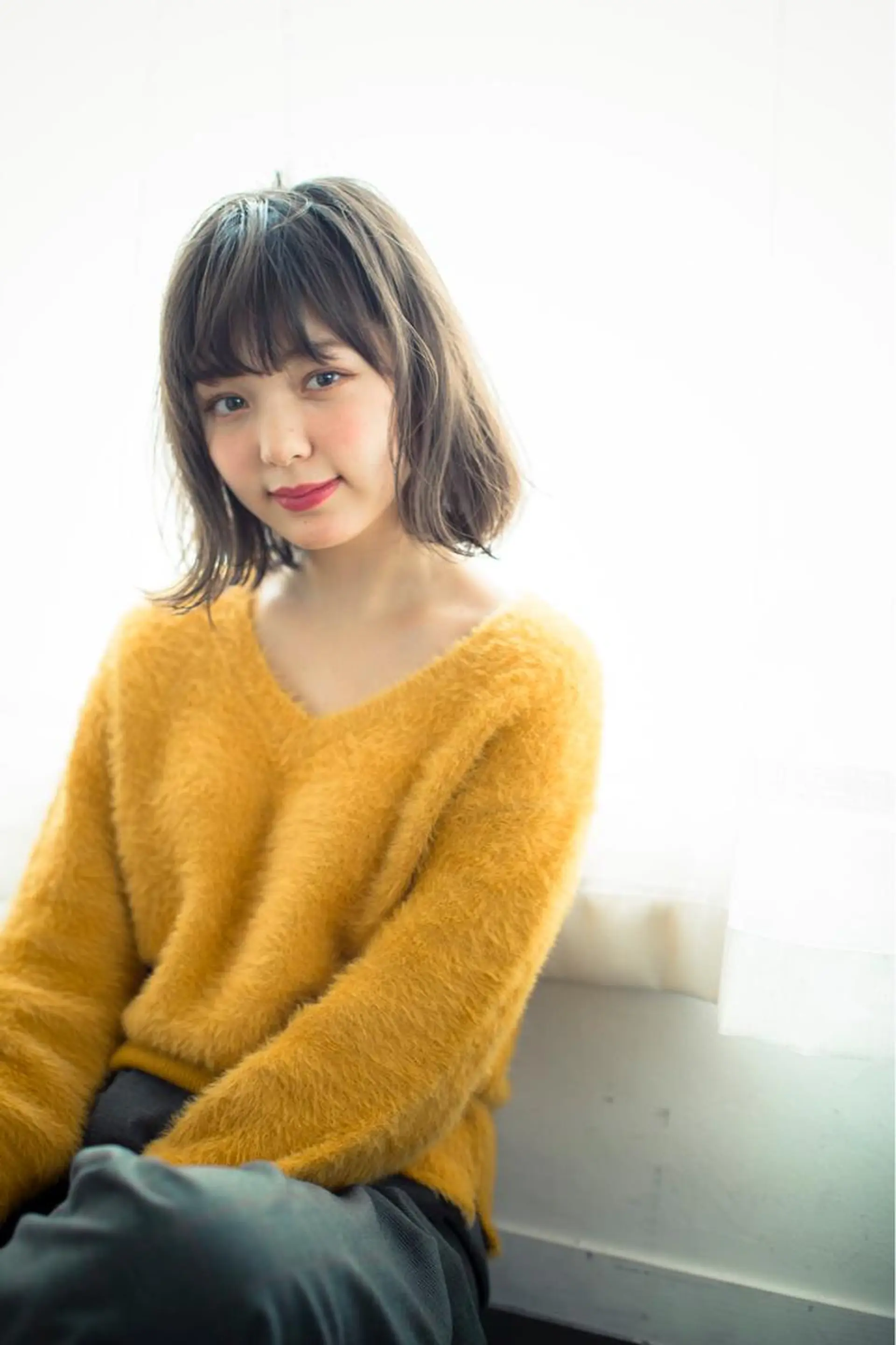 ミディアム カラー カット ヘアカラー トリートメント 岩渕 由里香のヘアスタイル