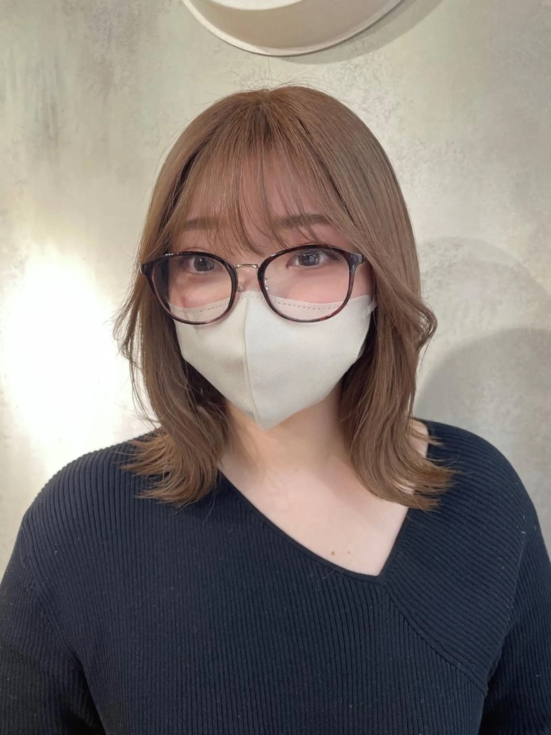 ショート カラー 梅田美容室 山崎海波のヘアスタイル